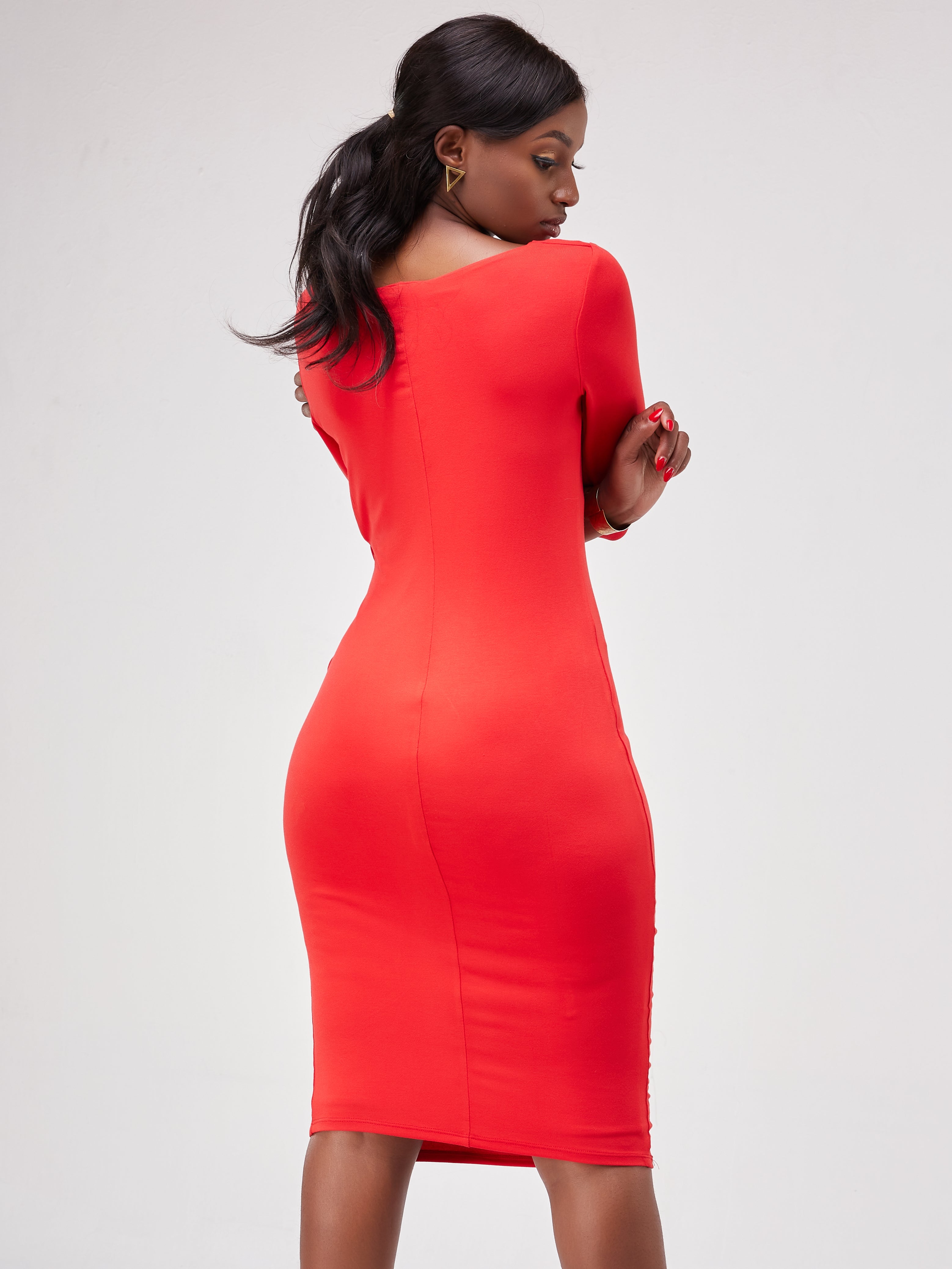 Vivo Basic Side Twist Knee Length Dress - Red