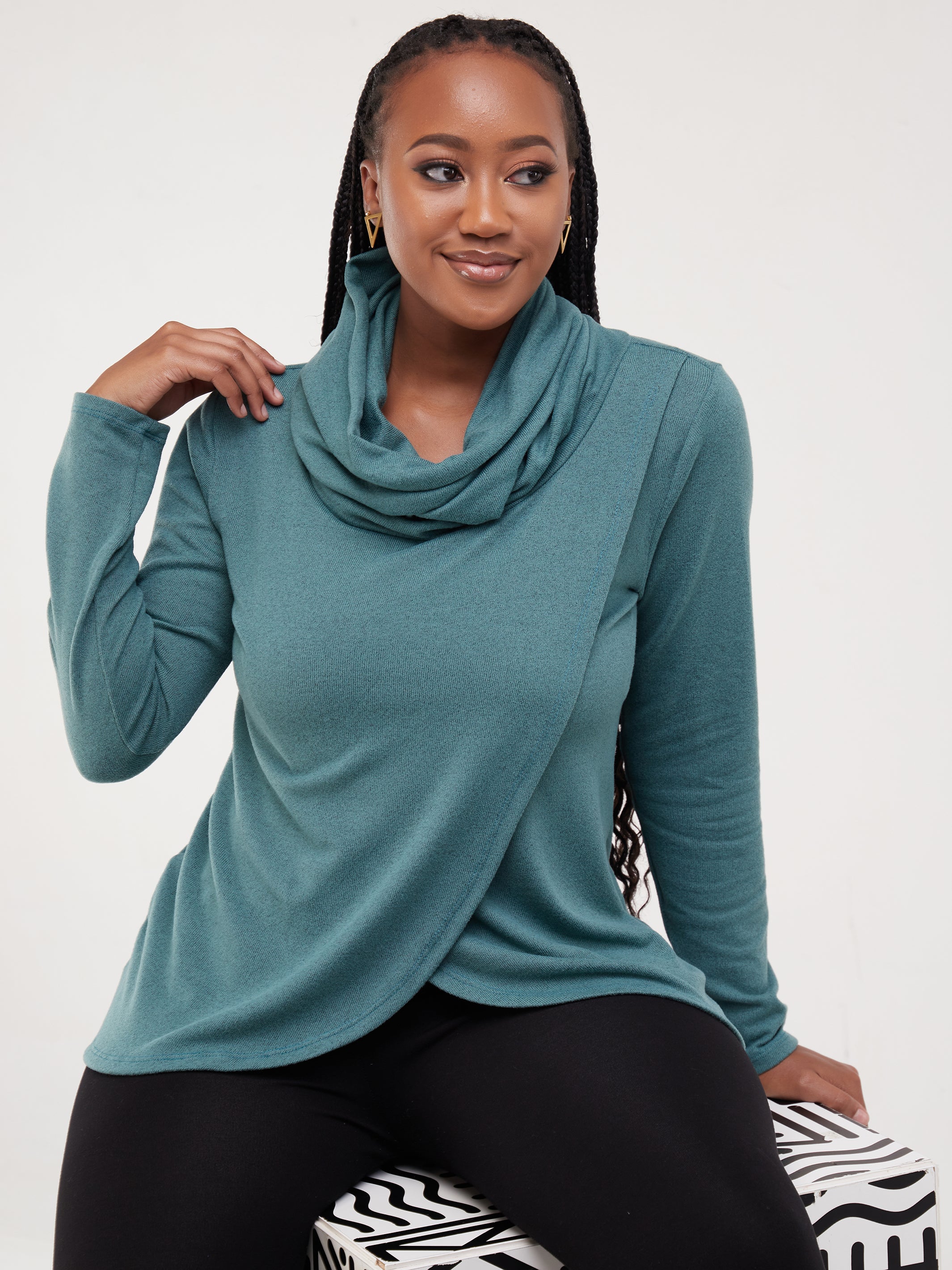 Vivo Basic Tulip Sweater - Light Blue