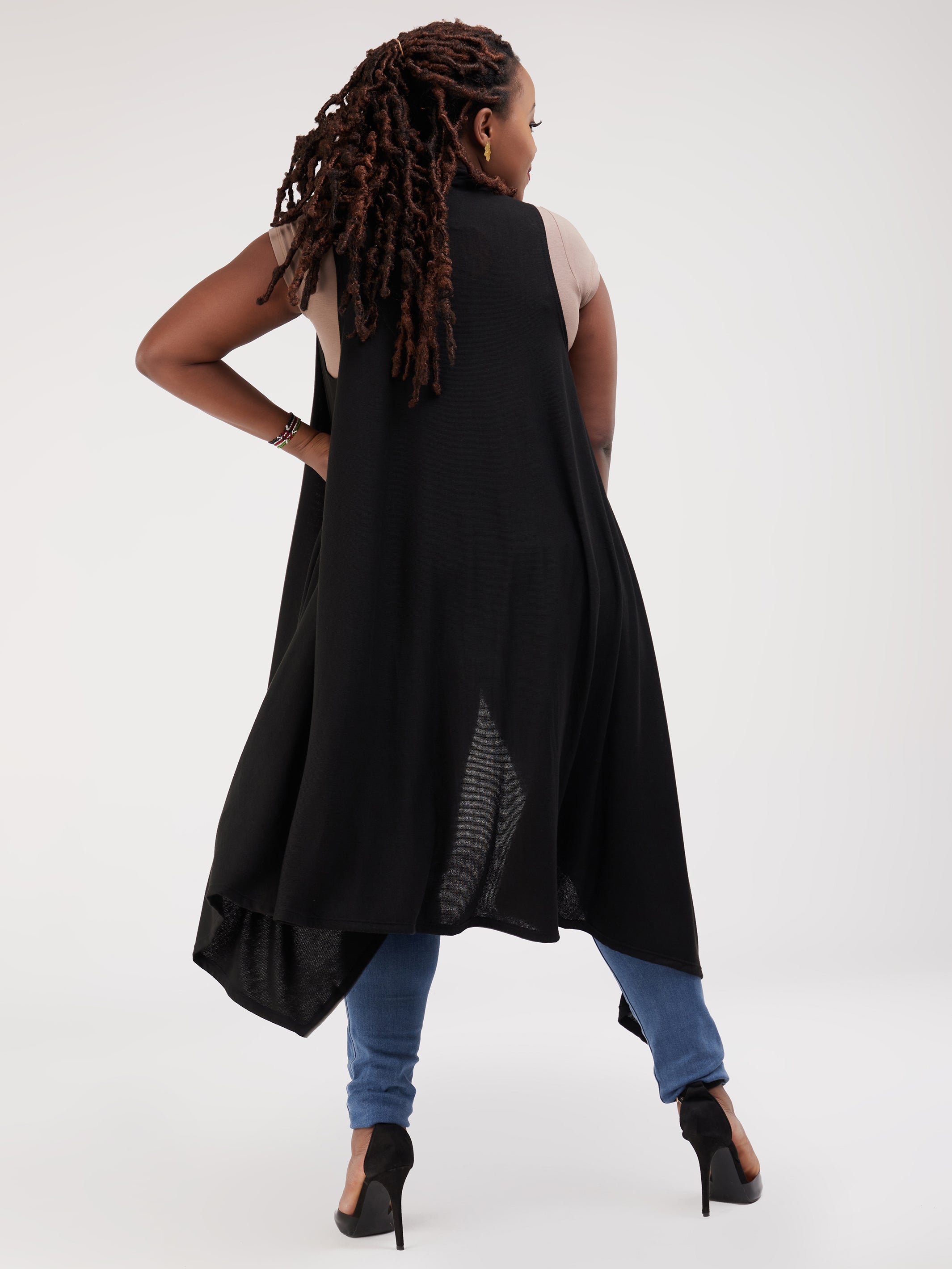 Vivo Basic Sleeveless Cascade Sweater - Black