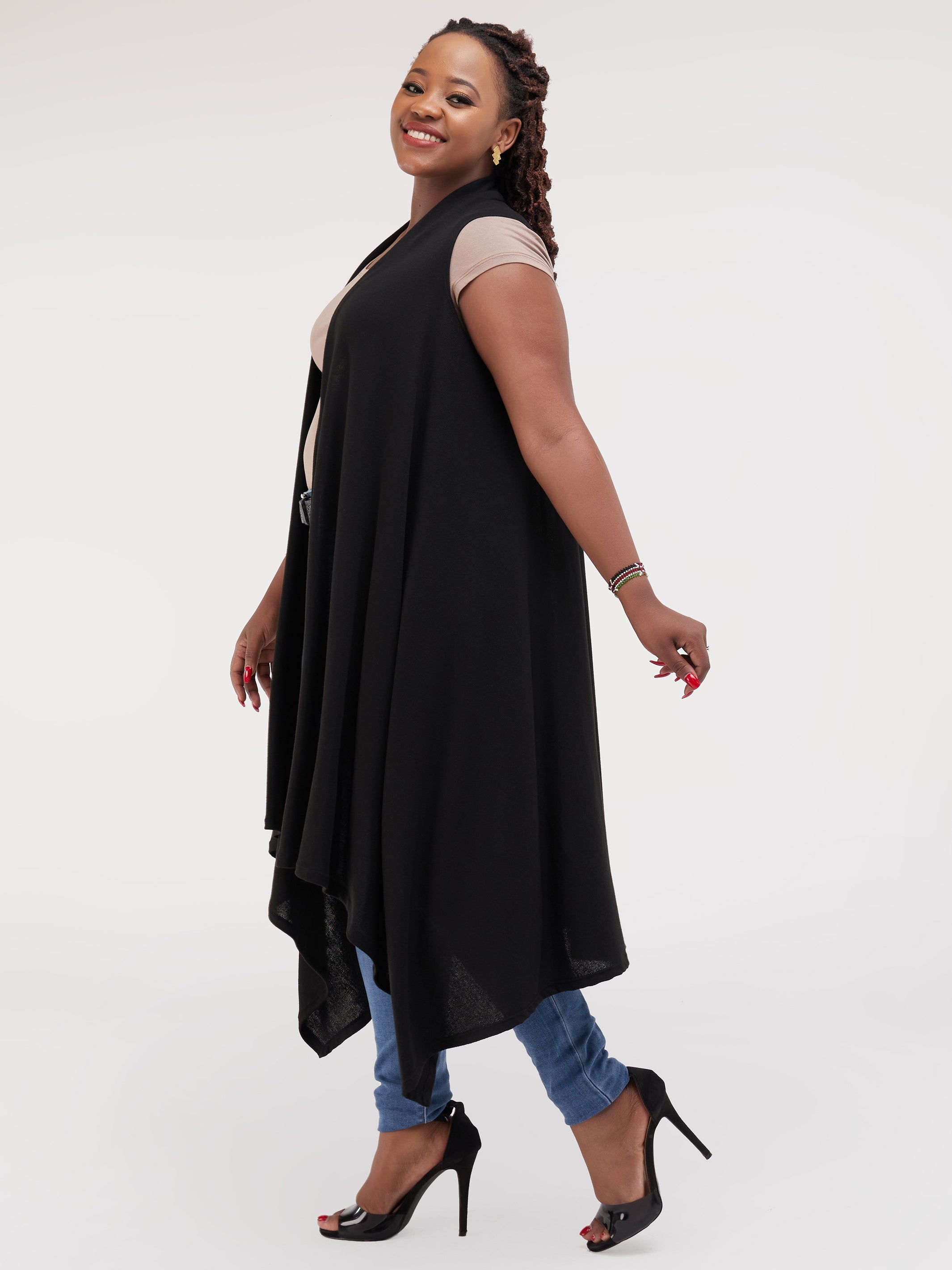 Vivo Basic Sleeveless Cascade Sweater - Black