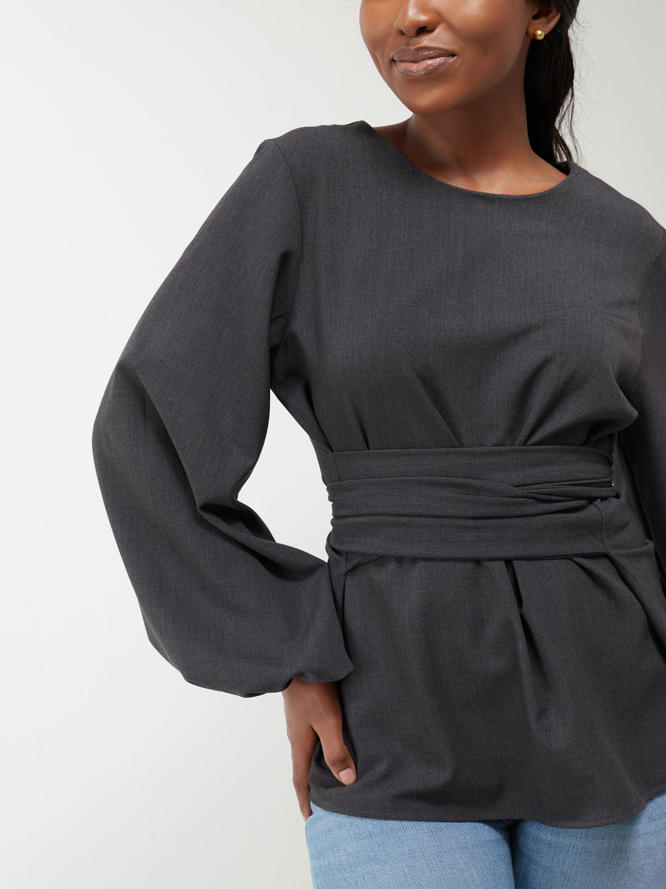 Vivo Basic Crepe Tie Top - Dark Grey