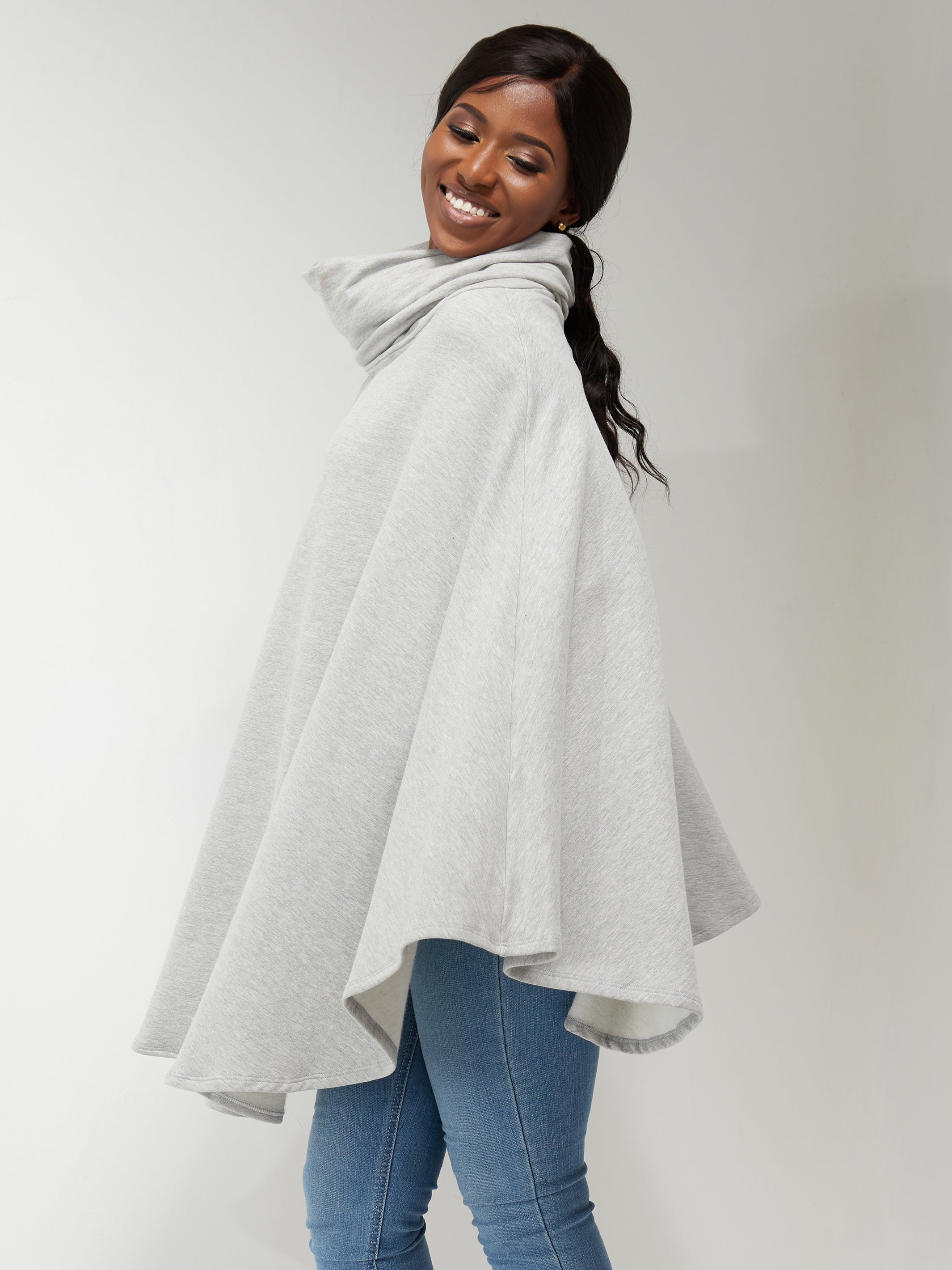 Vivo Fanah Turtleneck Poncho - Light Grey
