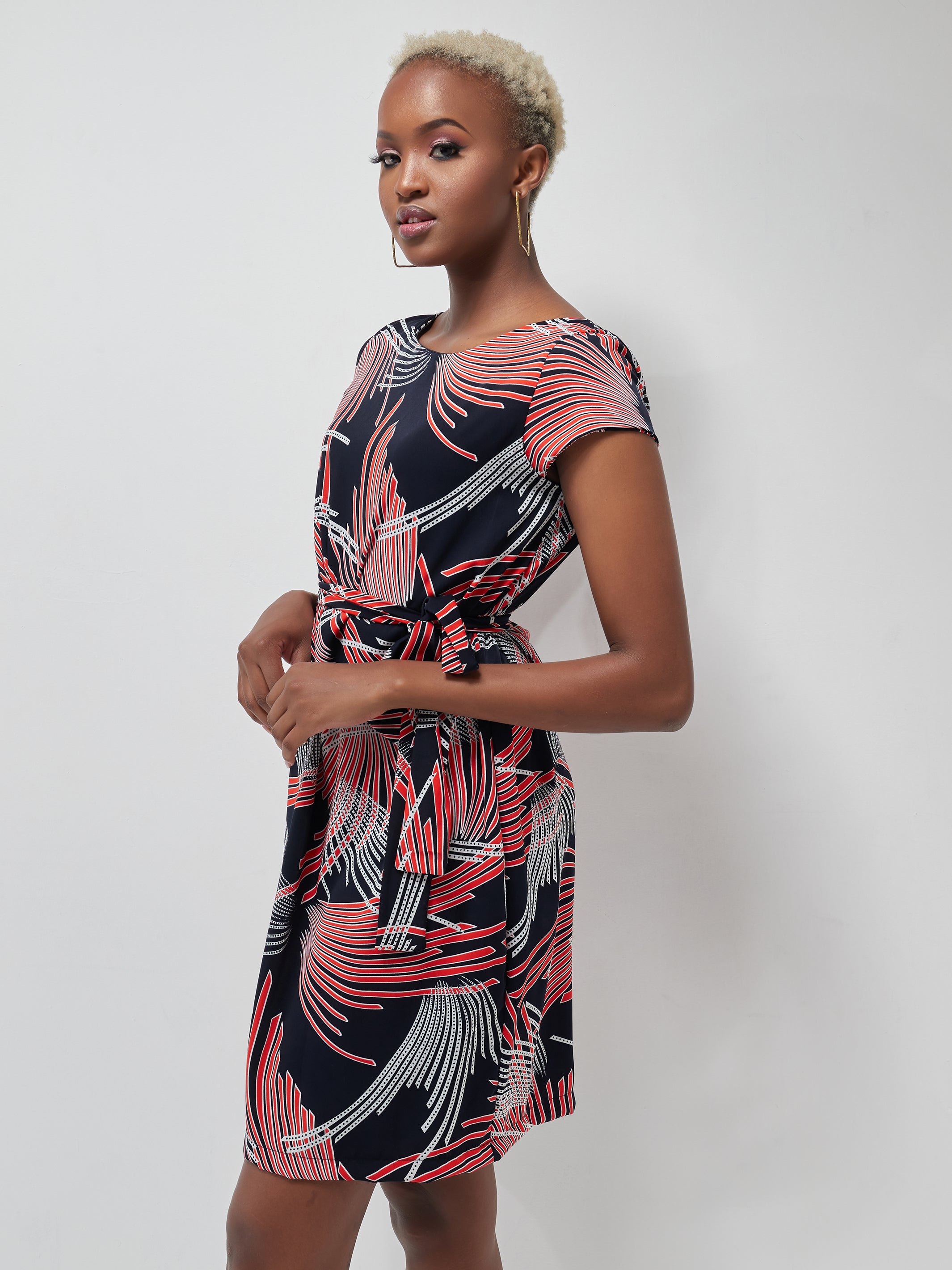 Vivo Muna Cap Sleeved Knee Length Dress - Navy / Red Print