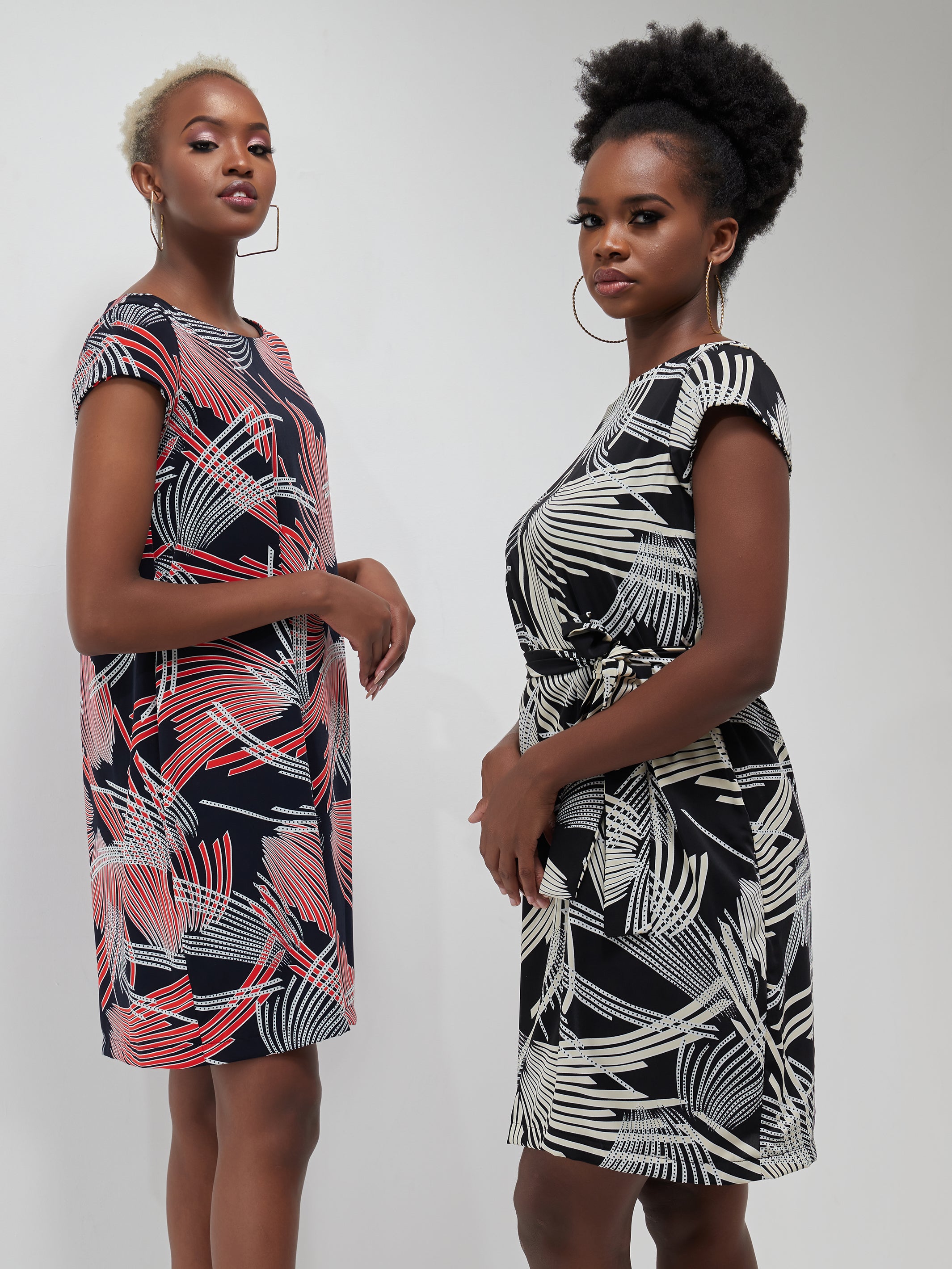 Vivo Muna Cap Sleeved Knee Length Dress - Black / Buttermilk Print