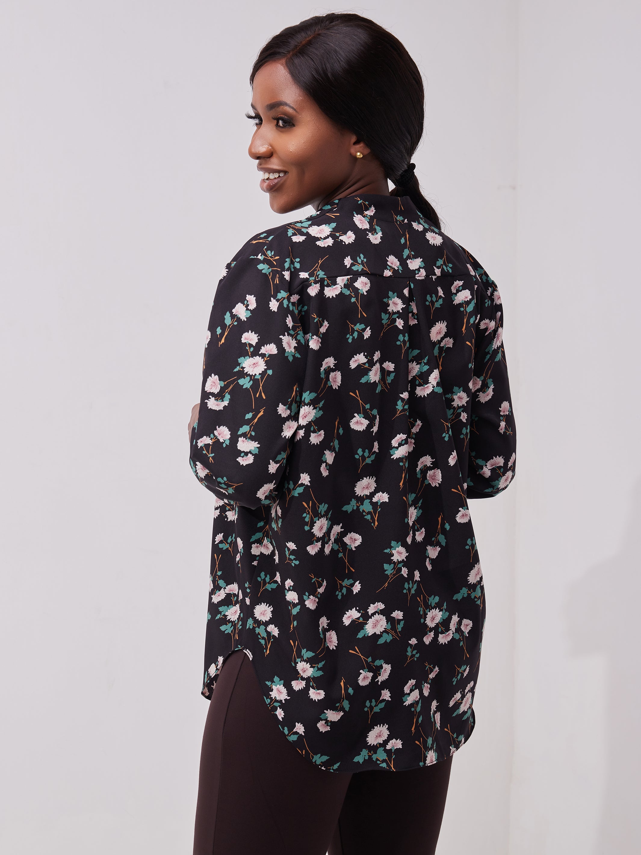 Vivo Dua Shirt - Black / Pink Print