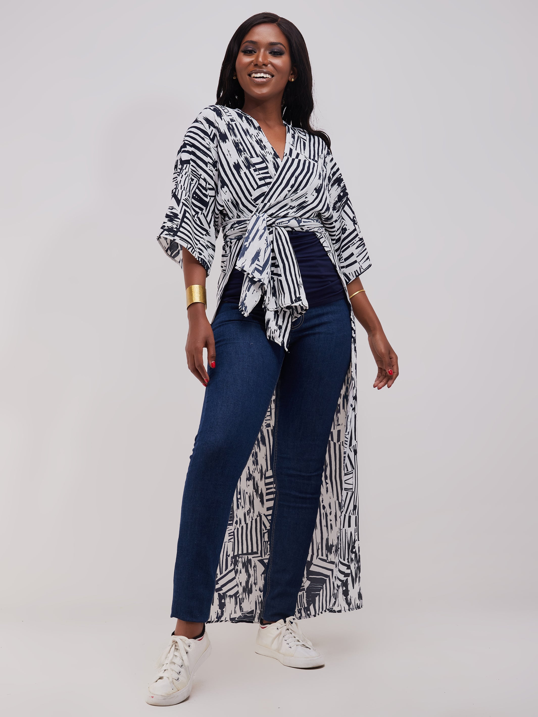 Safari Naima Kimono - Navy / White Print