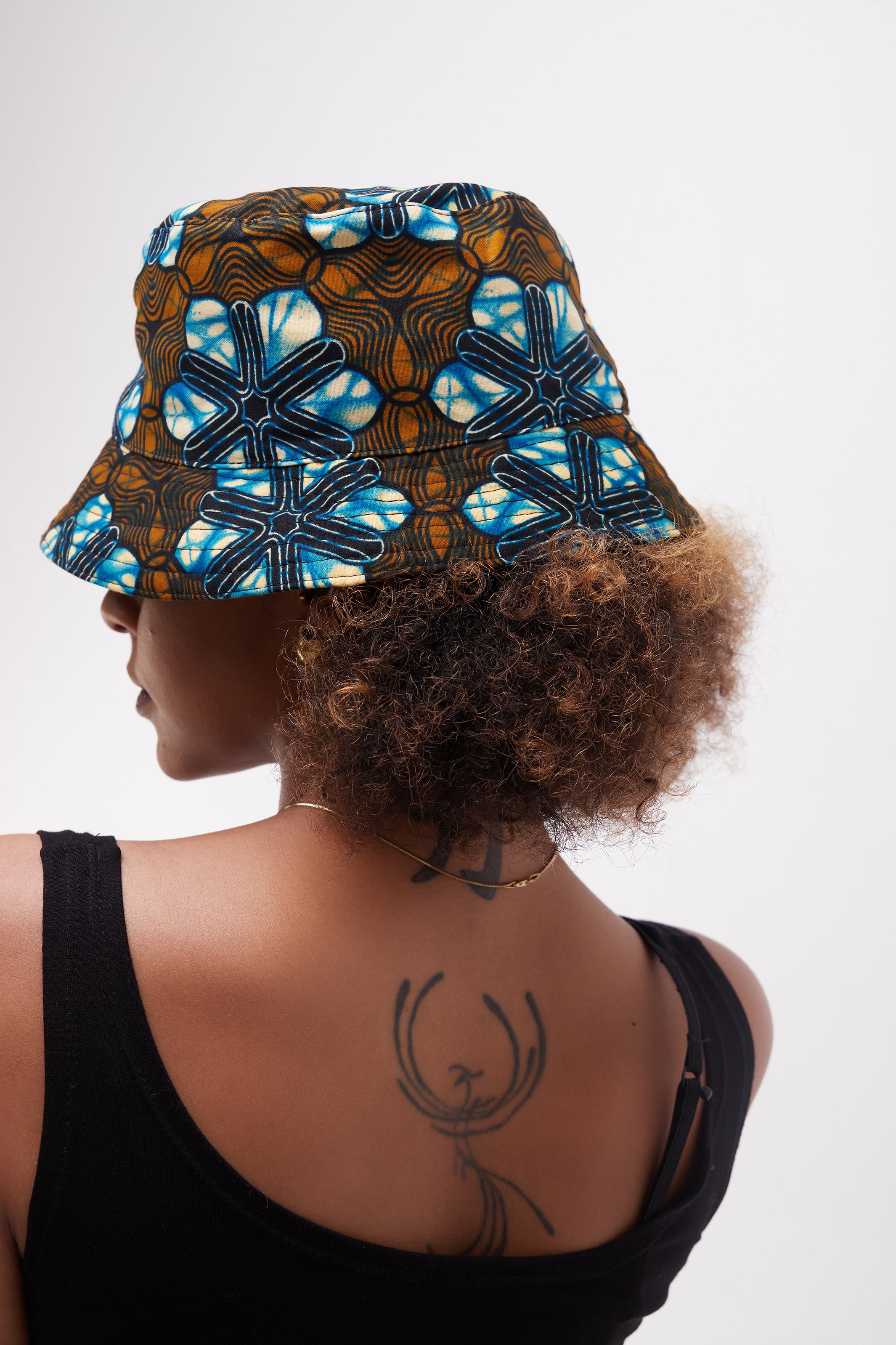 Safari Basic Bucket Hat - Blue / Brown Print