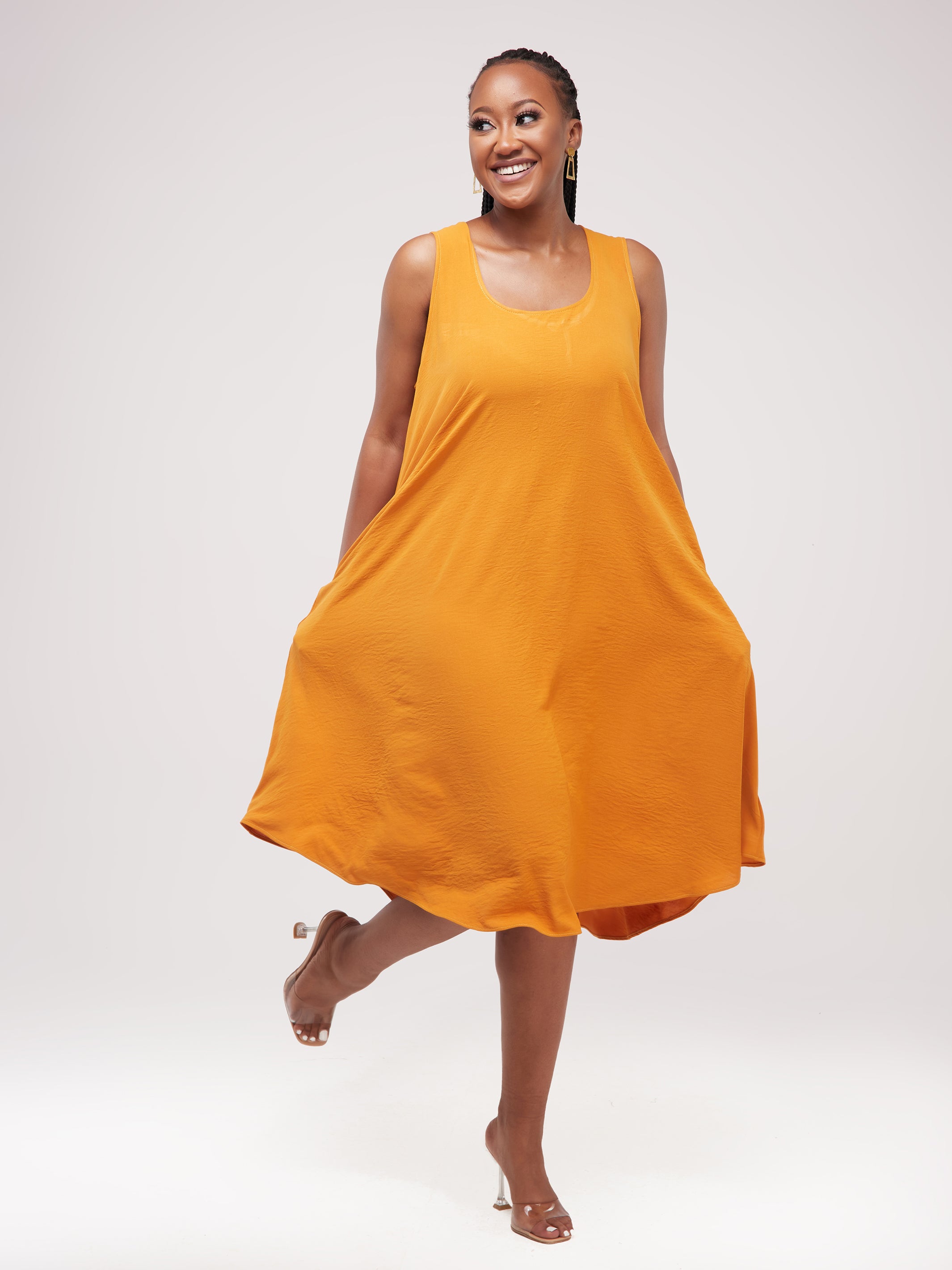 Vivo Dayo Sleeveless Knee Length Dress - Mustard