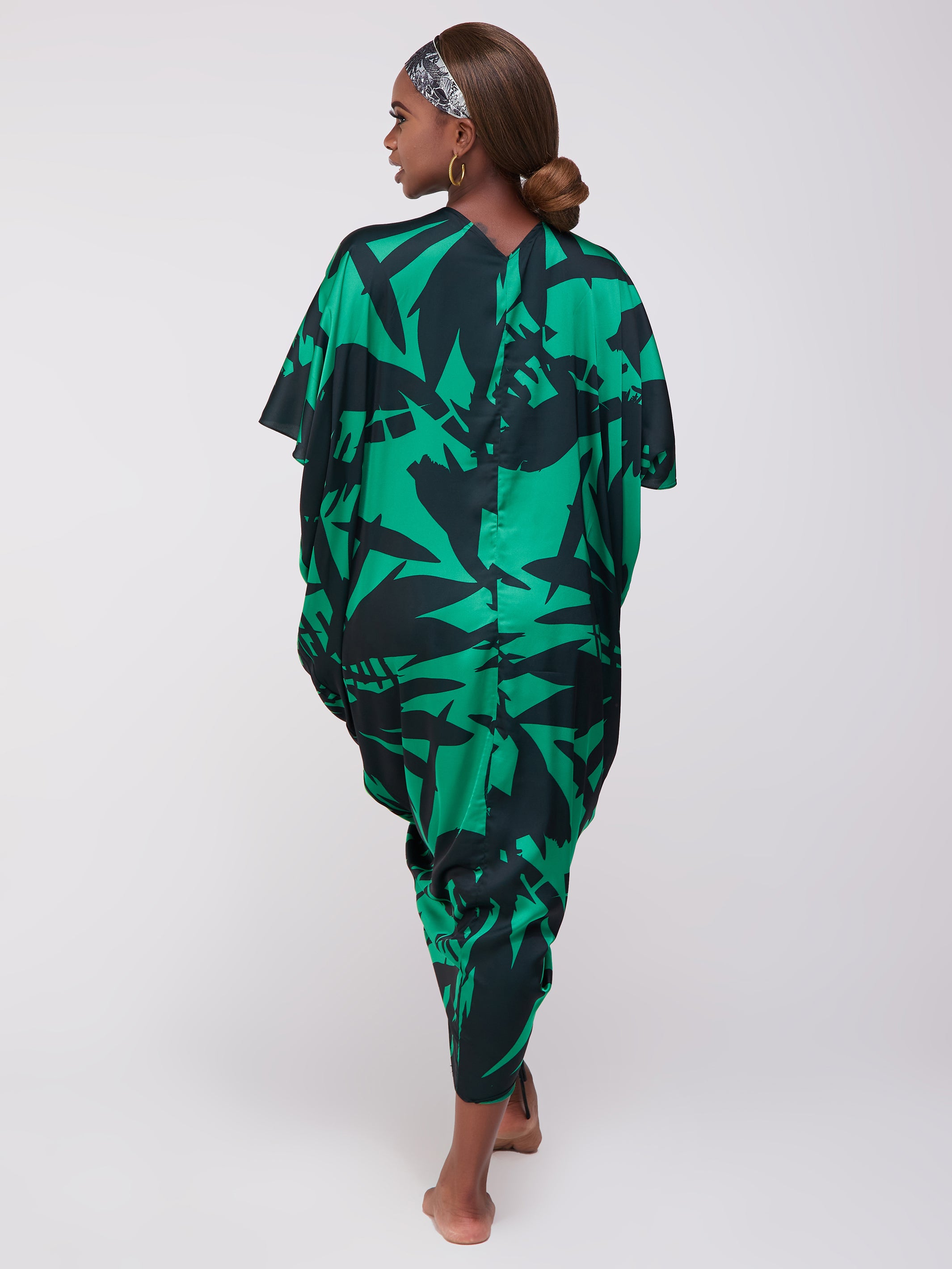 Vivo Lani Satin Scarf Maxi Dress With Center Drawstring - Green / Black Print