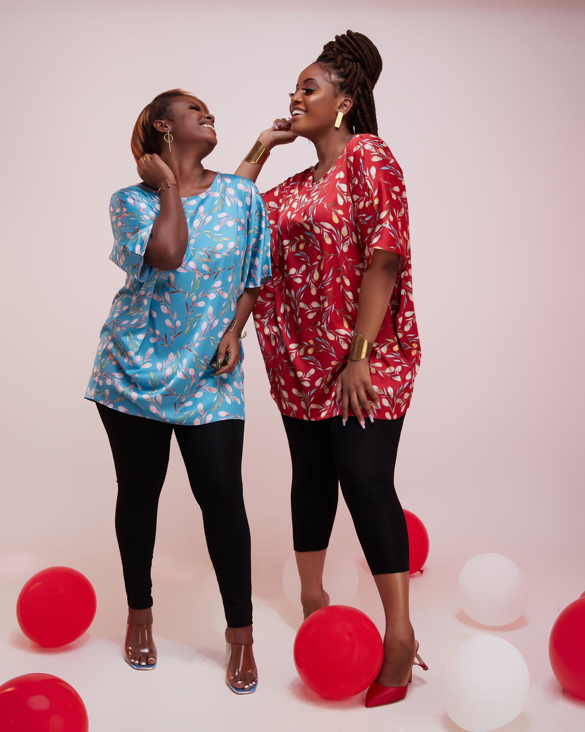 Vivo Thando Dolman Tunic Top - Light Blue Print