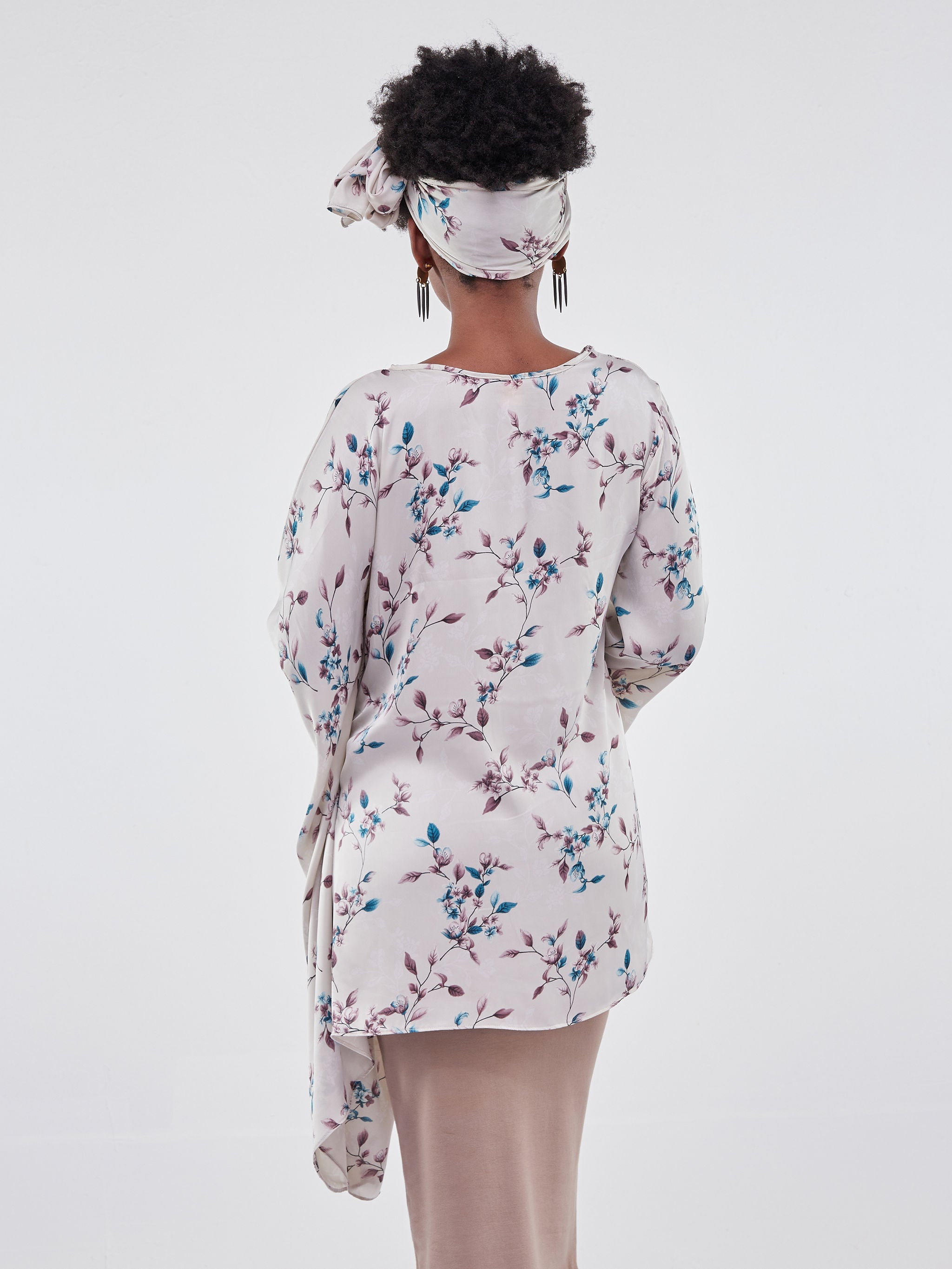 Vivo Jamila Side Drape Top - Grey / Royal Blue Leaf Print
