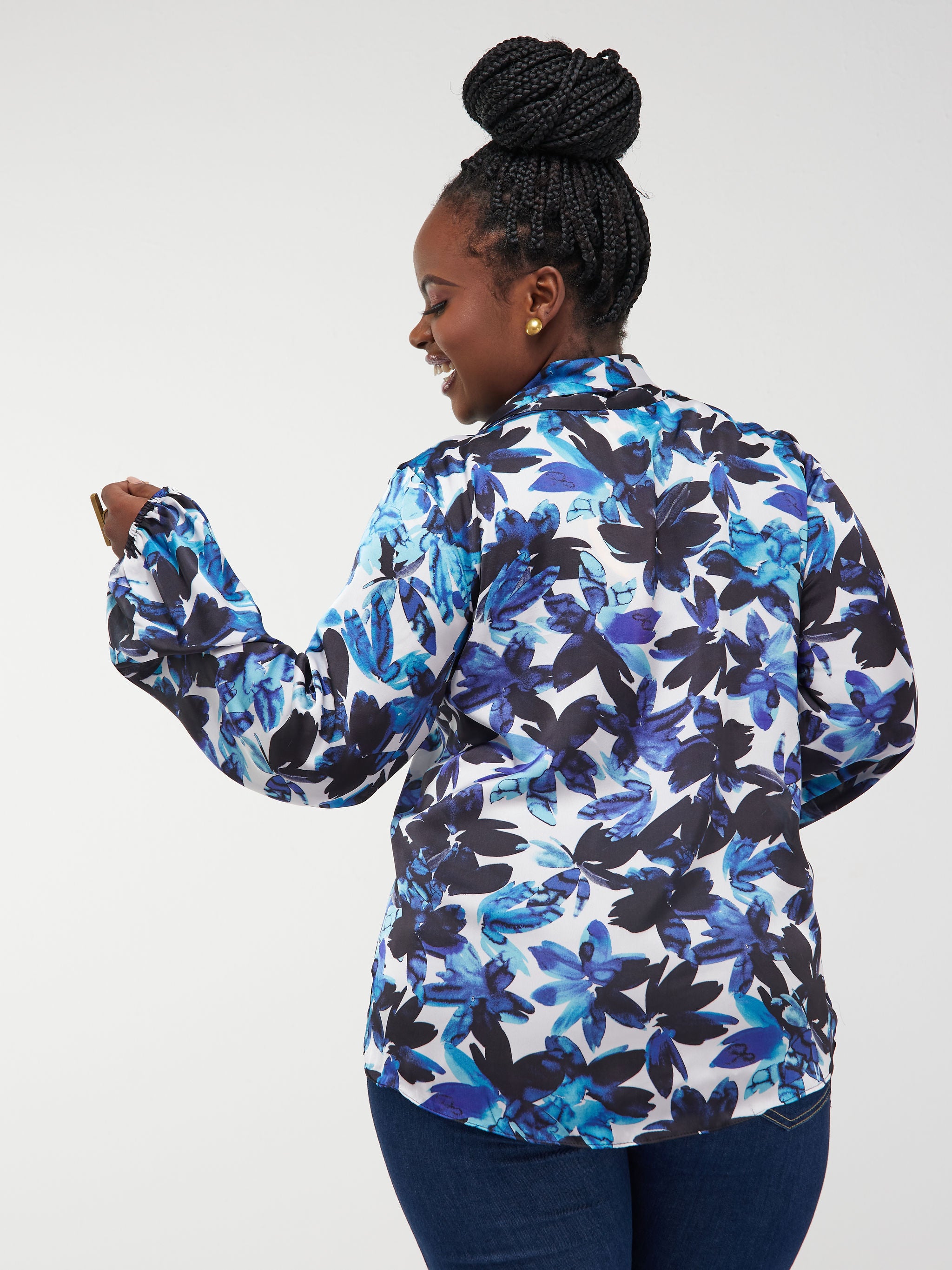 Vivo Bissa Bishop Long Sleeved Top - Blue Floral Print