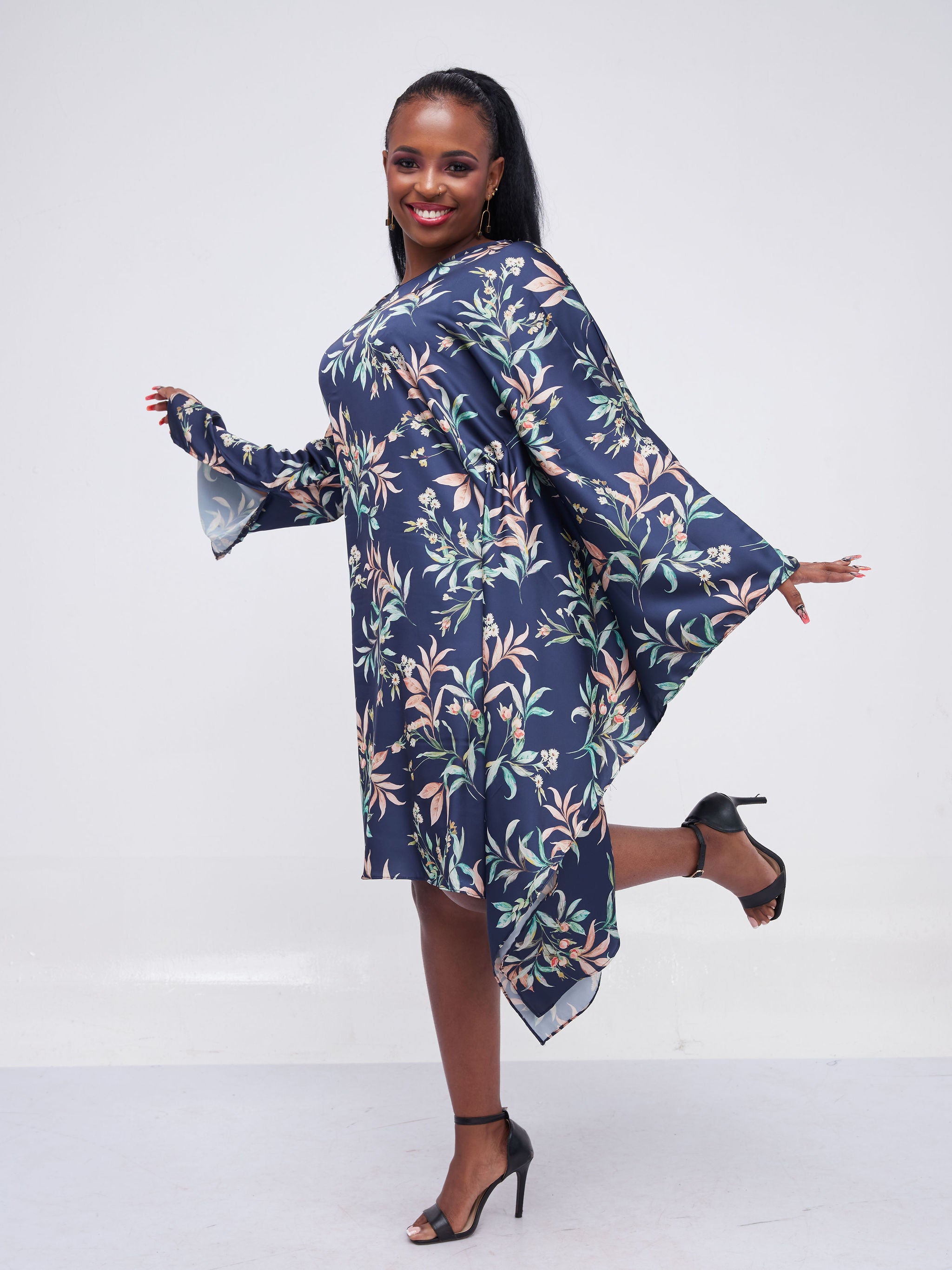 Vivo Jamila Side Drape Knee Length Dress - Navy Blue Leaf Print