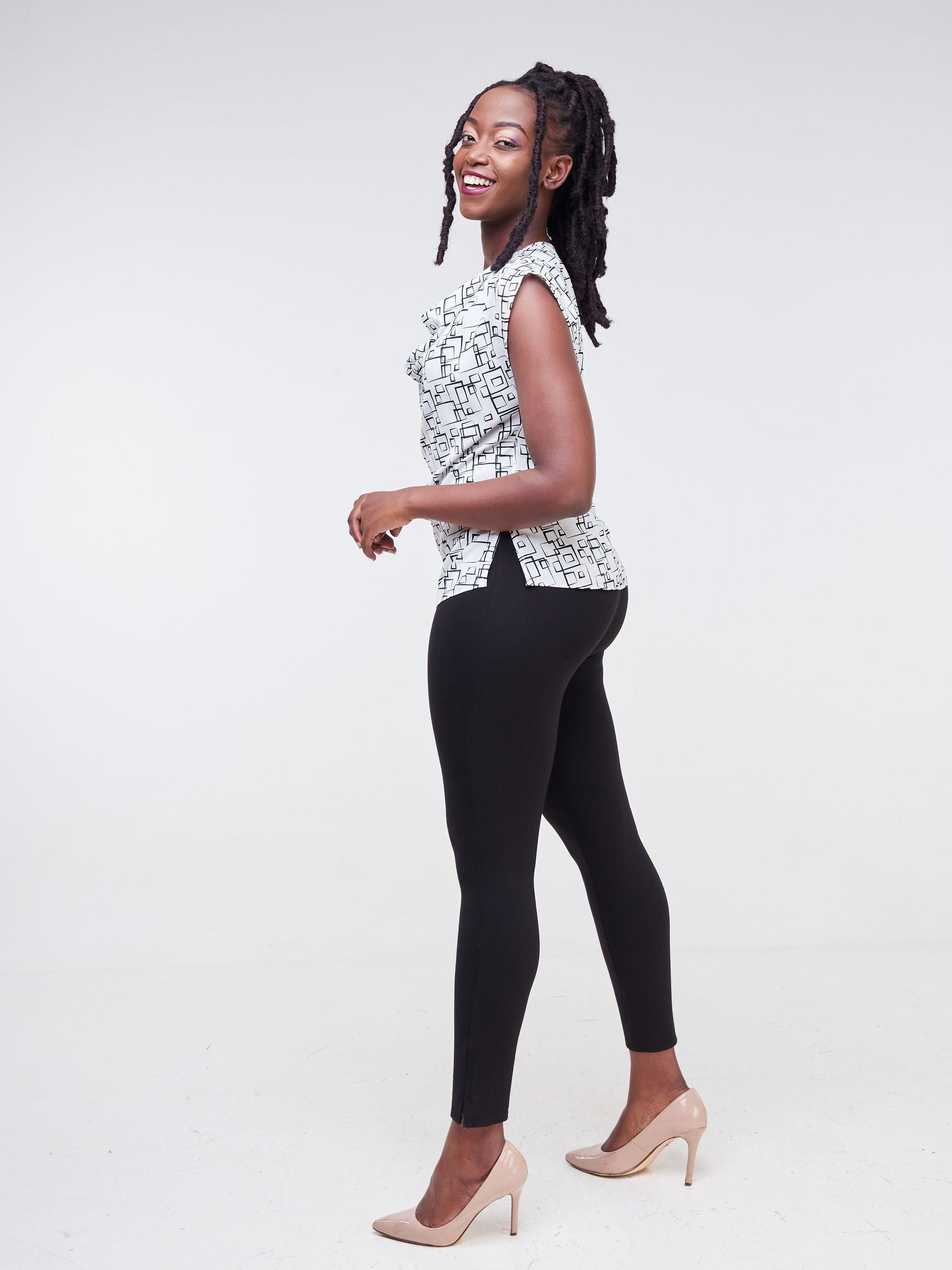 Vivo Fahari Drop Shoulder Cowl Top - White / Black Print