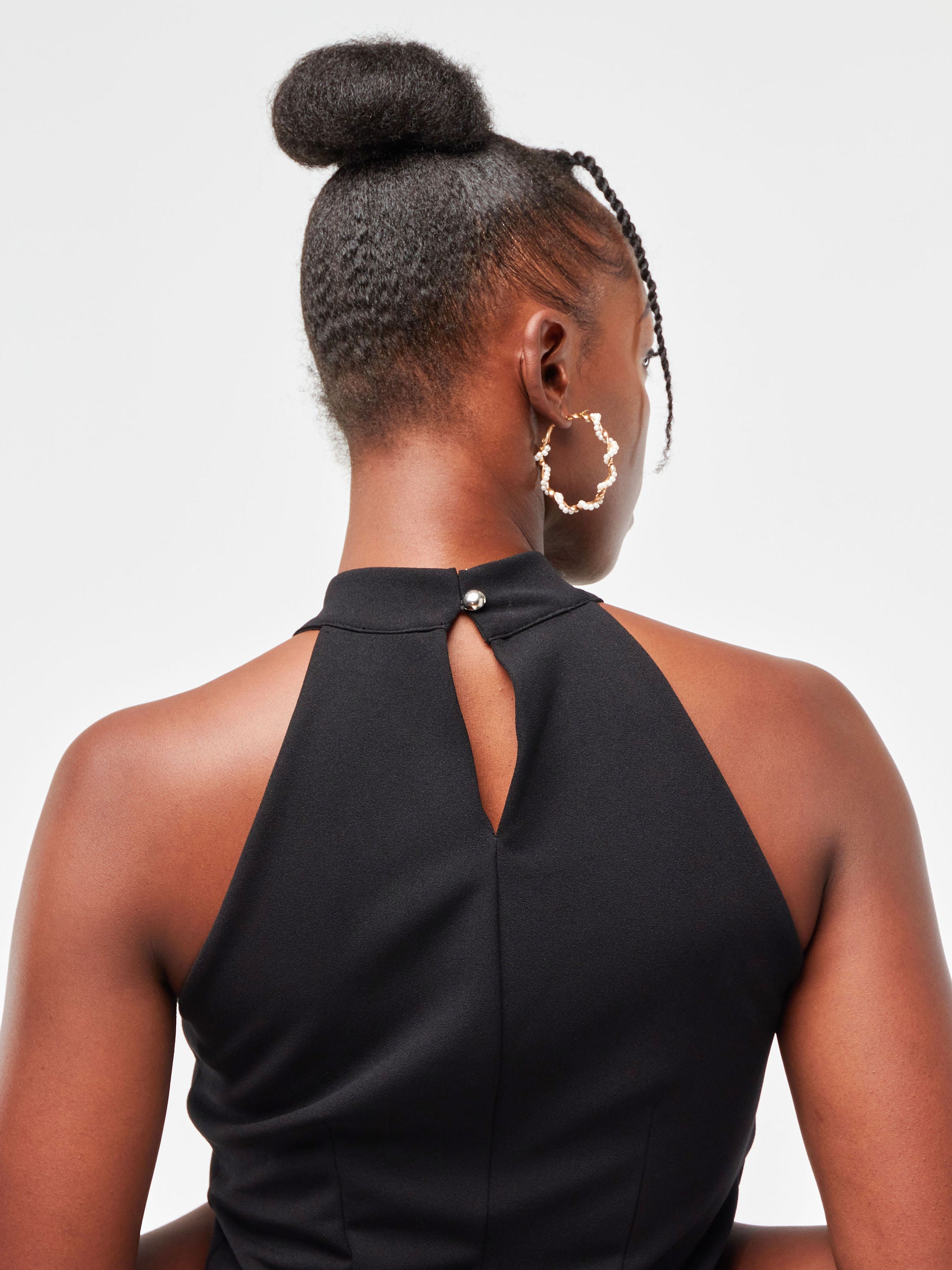 Vivo Nasara Halter Sheath Dress - Black