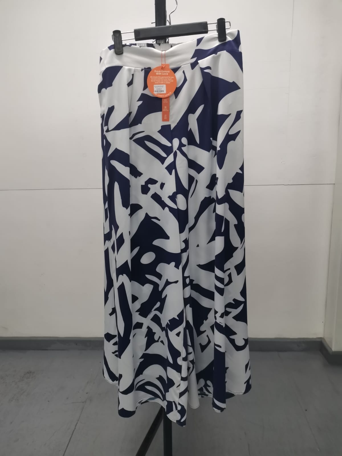 Vivo Lani High Waist Wide Leg Pants - Navy Print
