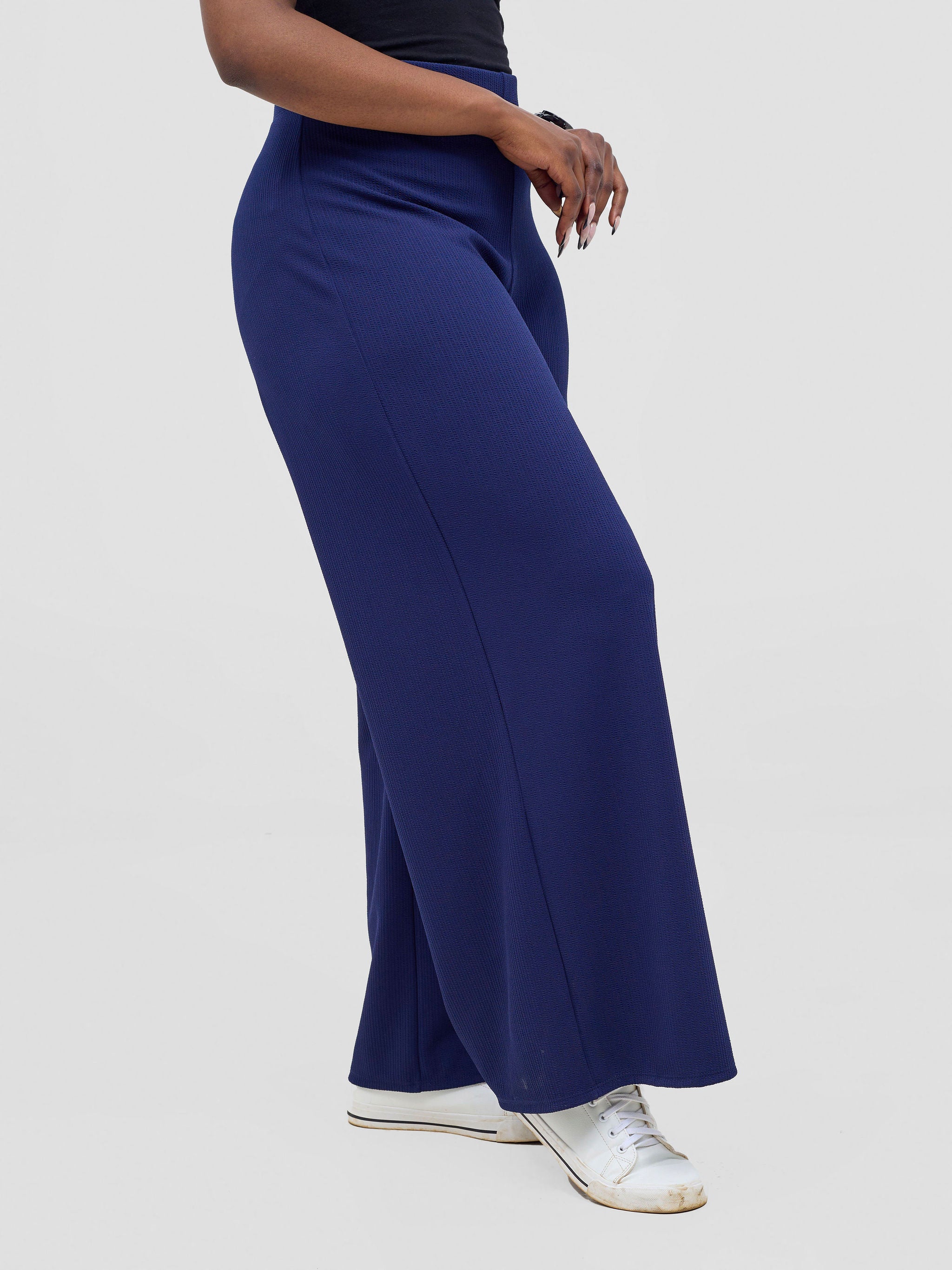 Vivo Chela Wide Leg Pants - Navy