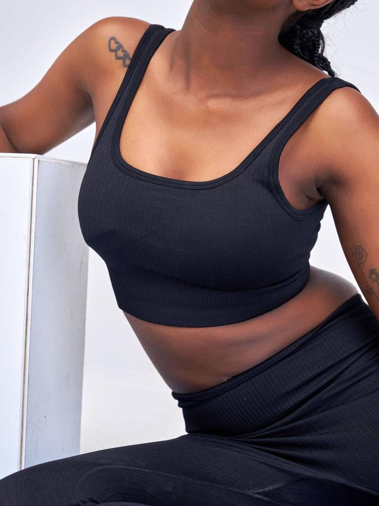 Ava Fitness Amana 4 Piece Set - Black - Shopzetu