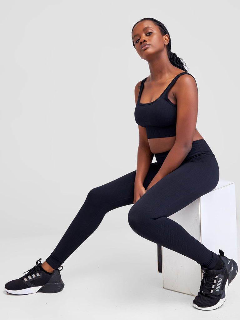Ava Fitness Amana 4 Piece Set - Black - Shopzetu
