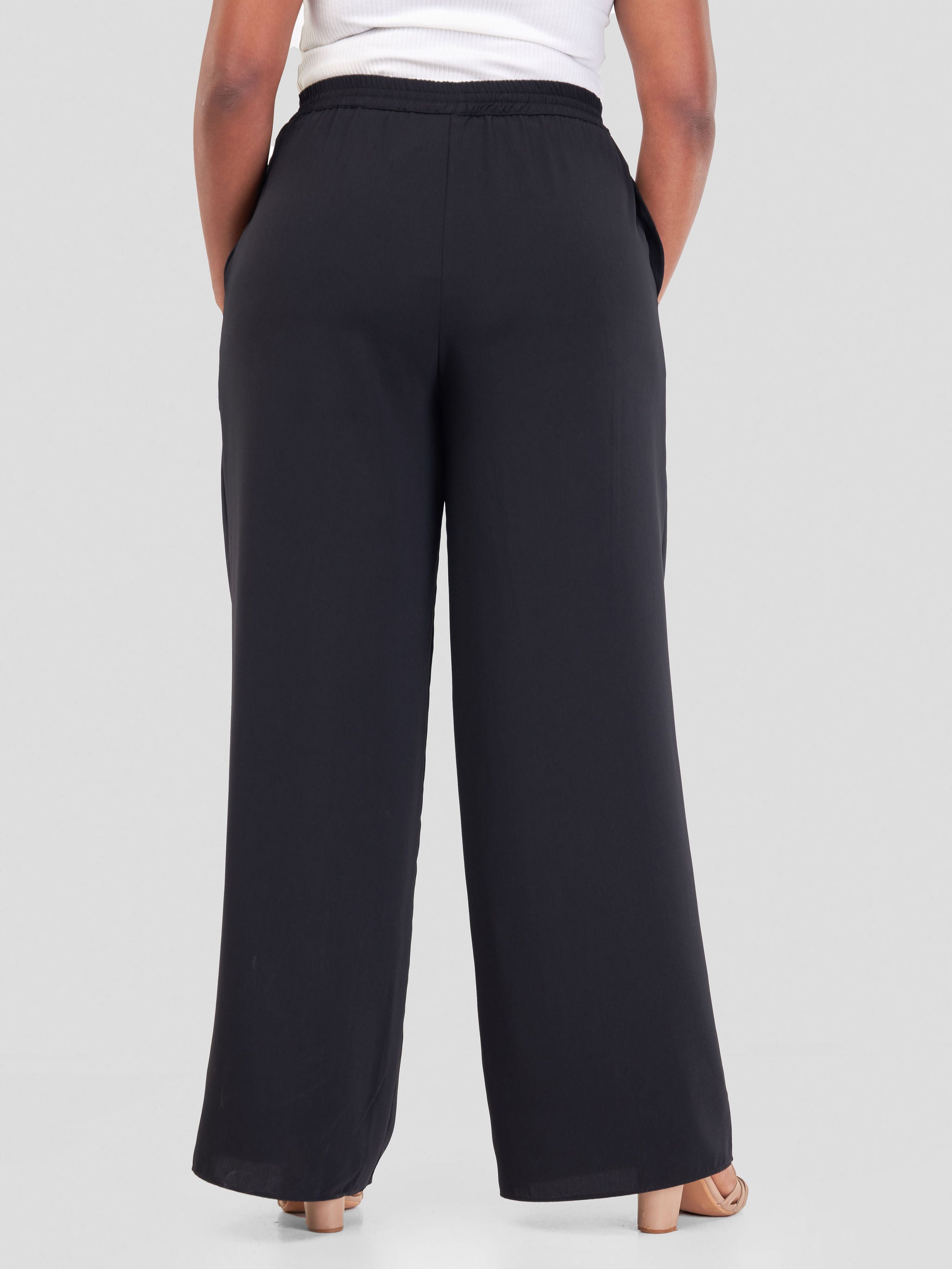 Vivo Wastani  Drawstring Pants - Black