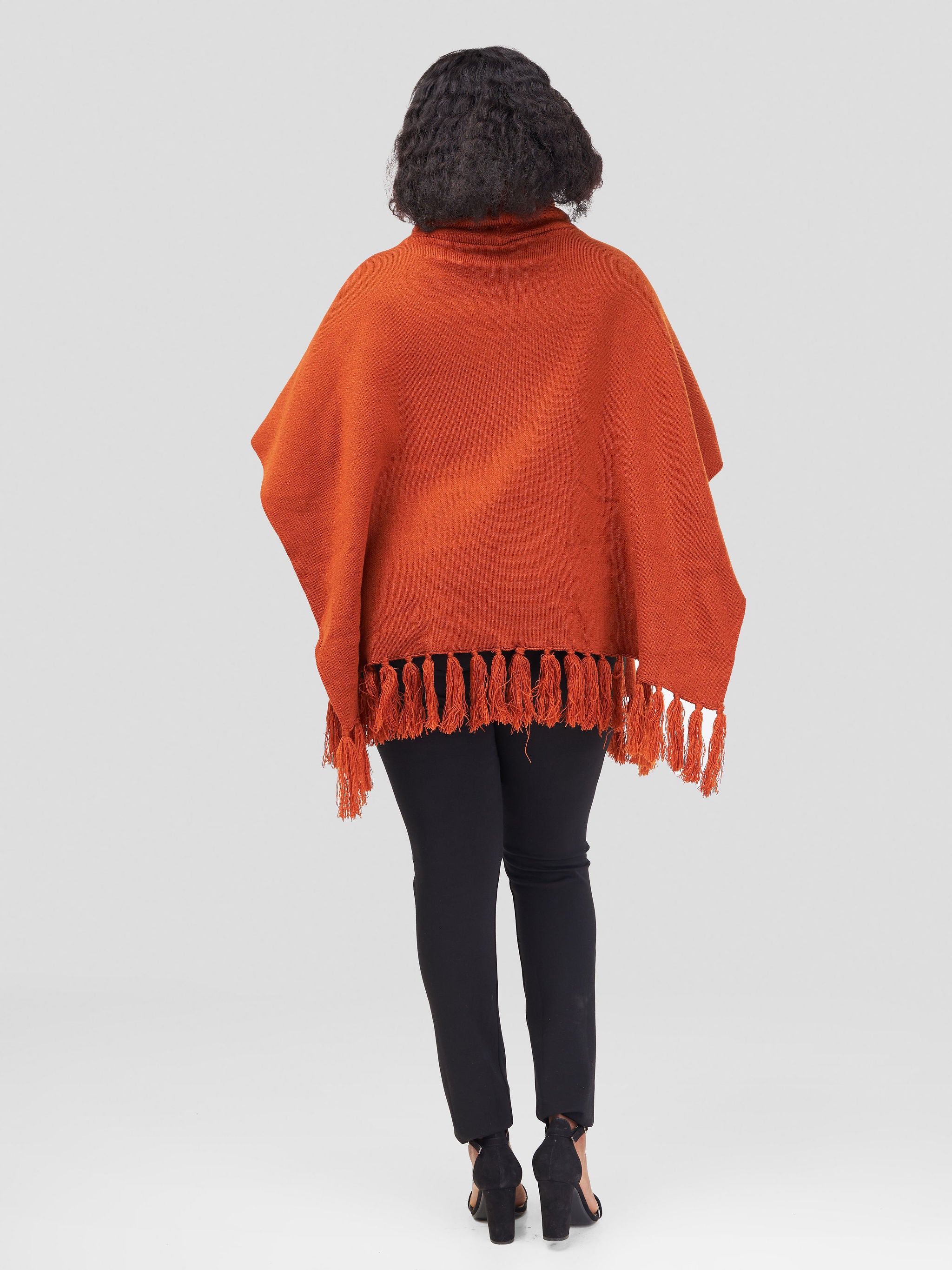 Vivo Turtleneck Knit Fringe Poncho - Rust