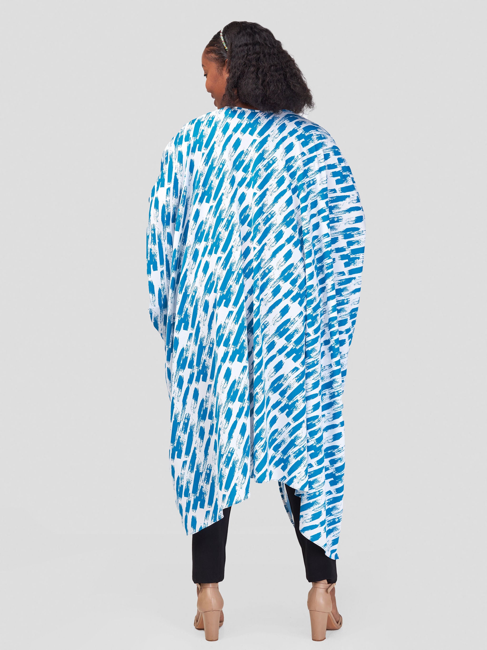 Vivo Asika Handkerchief Drape Kimono - White / Blue Abstract Print