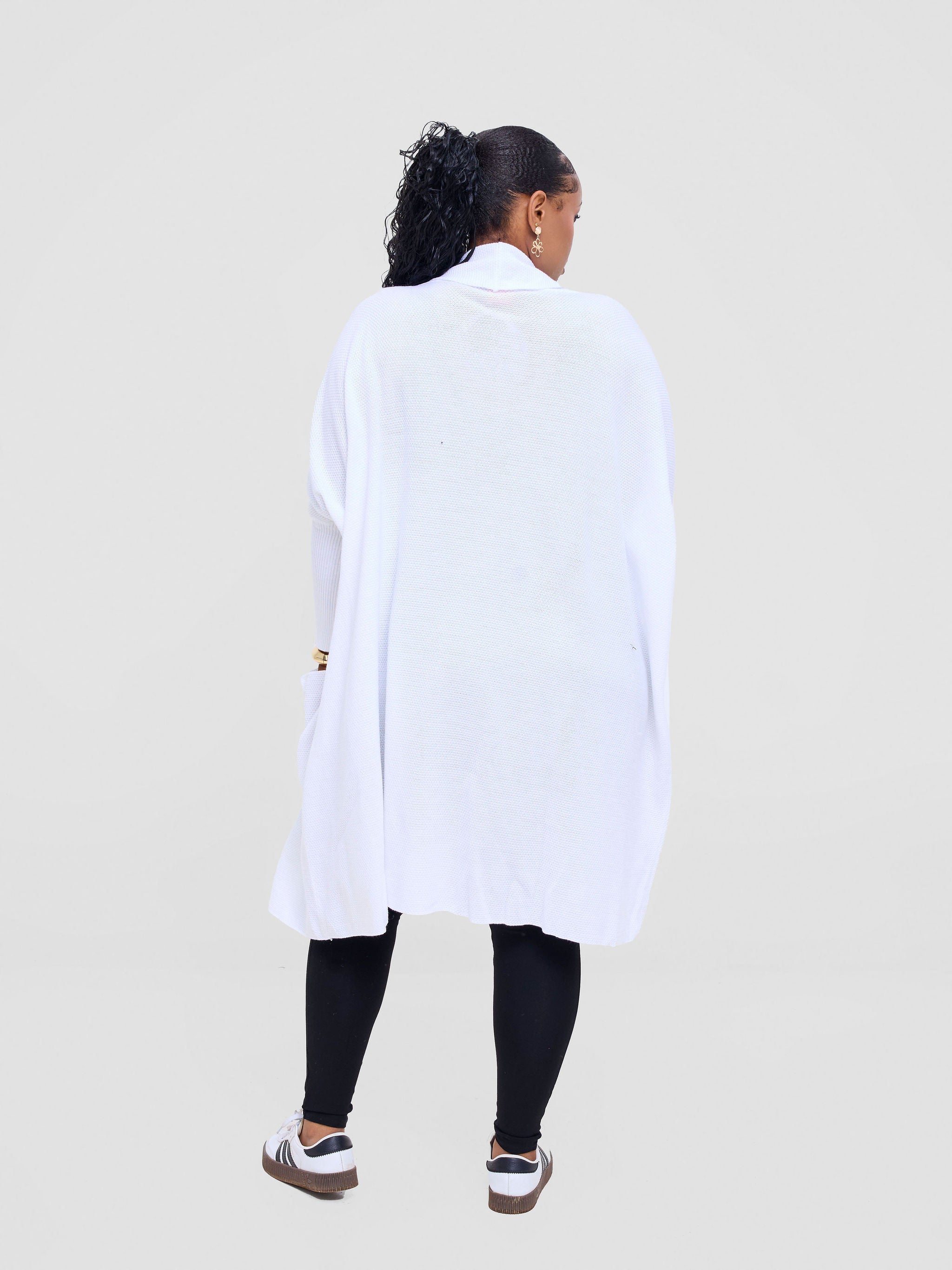 Vivo Cuffed Wide Sweater - White