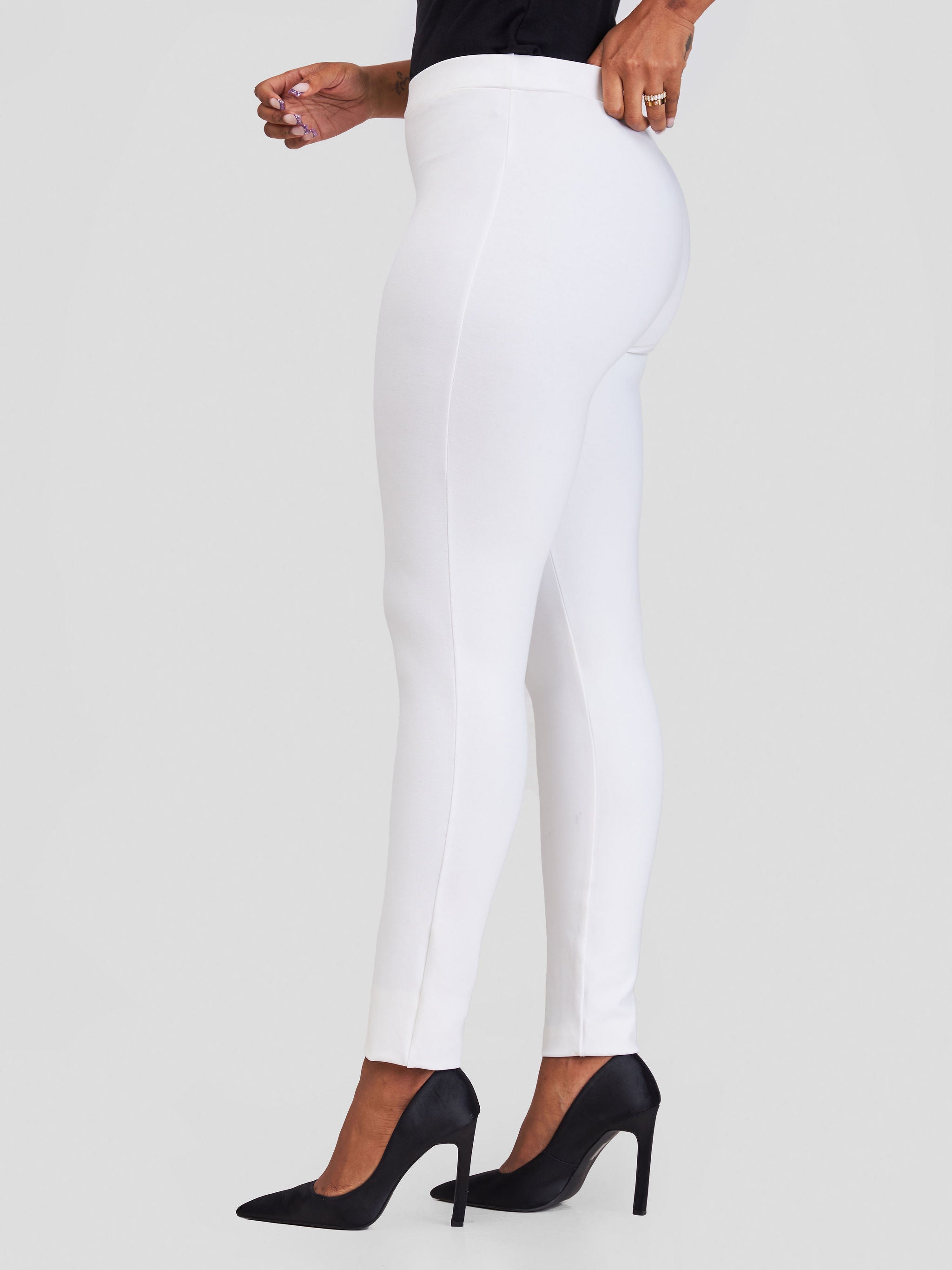 Vivo Basic Panelled Leisure Pants - White