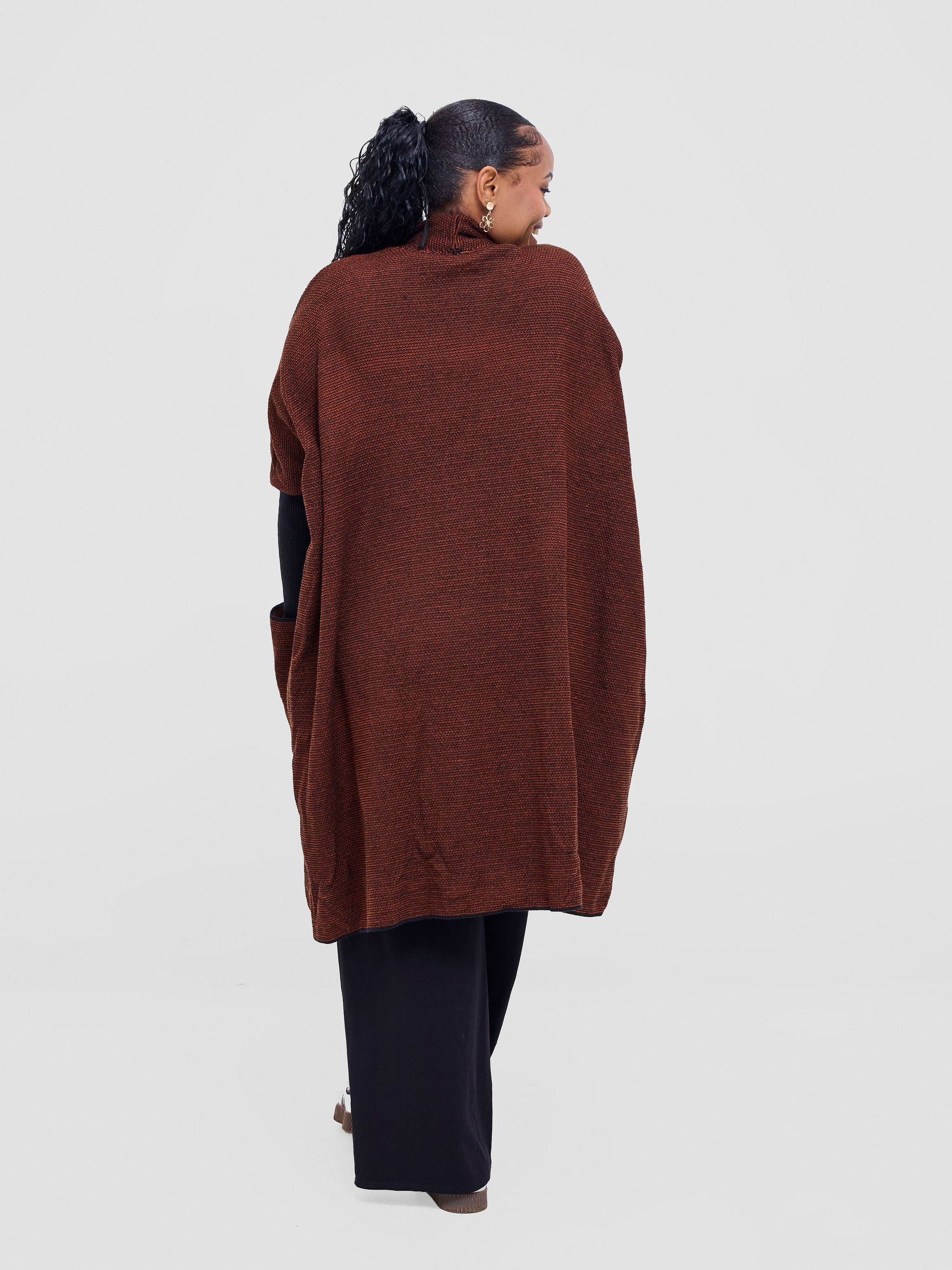 Vivo Cuffed Wide Sweater - Black / Rust
