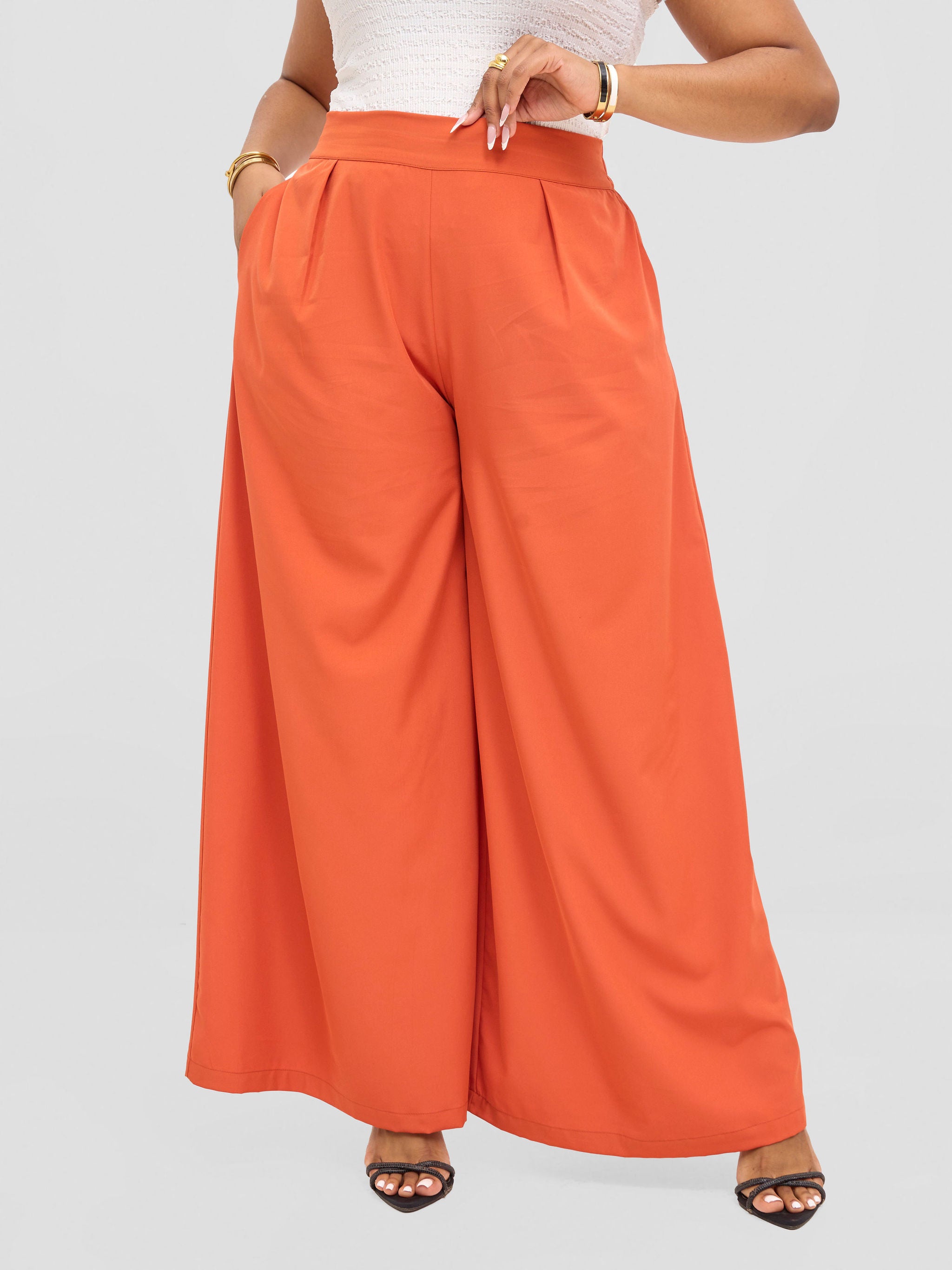 Vivo Basic Crepe Pants - Rust Orange