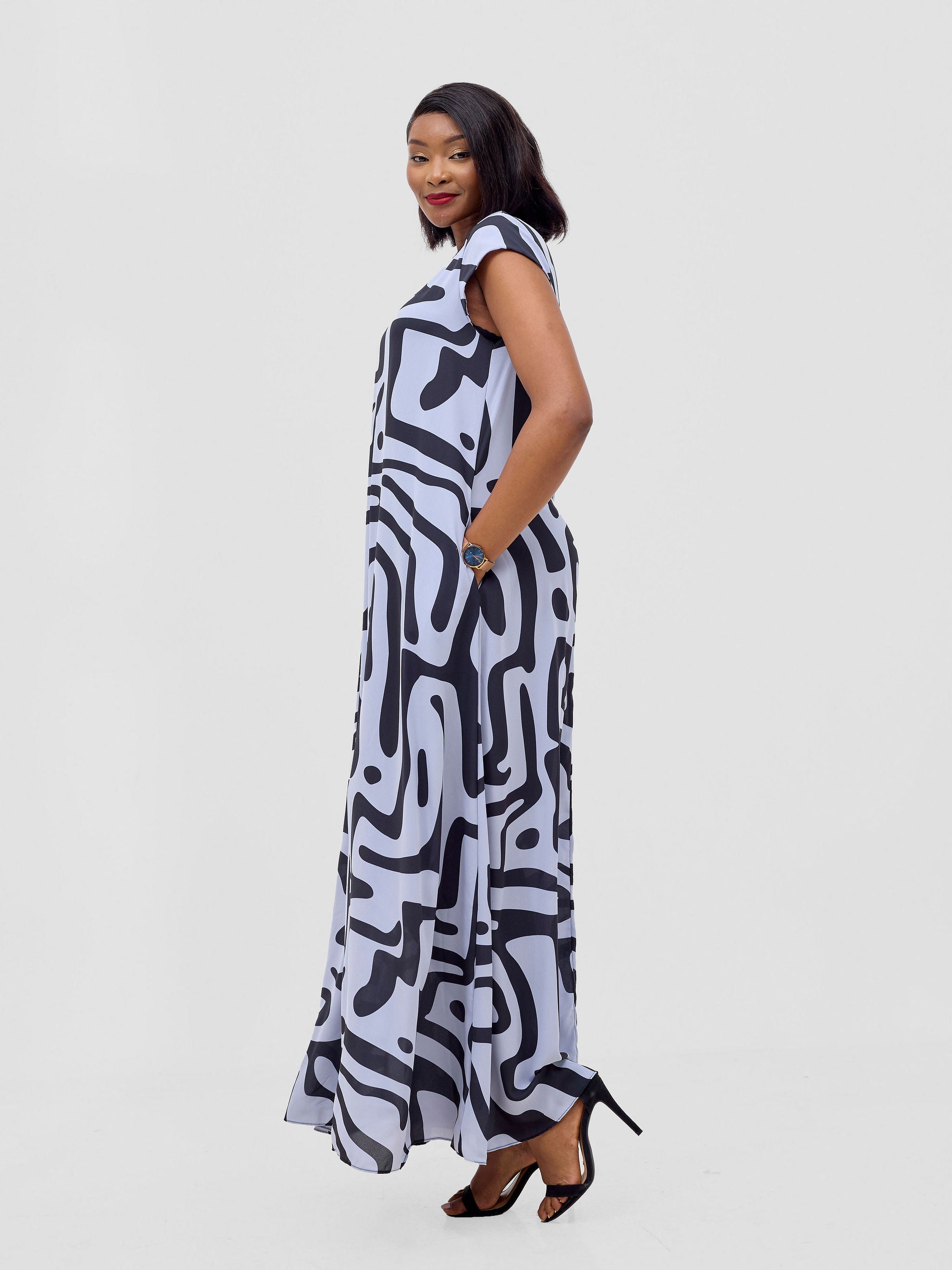 Vivo Basic Cap Sleeve Maxi Tent Dress - Grey / Black Tamra Print