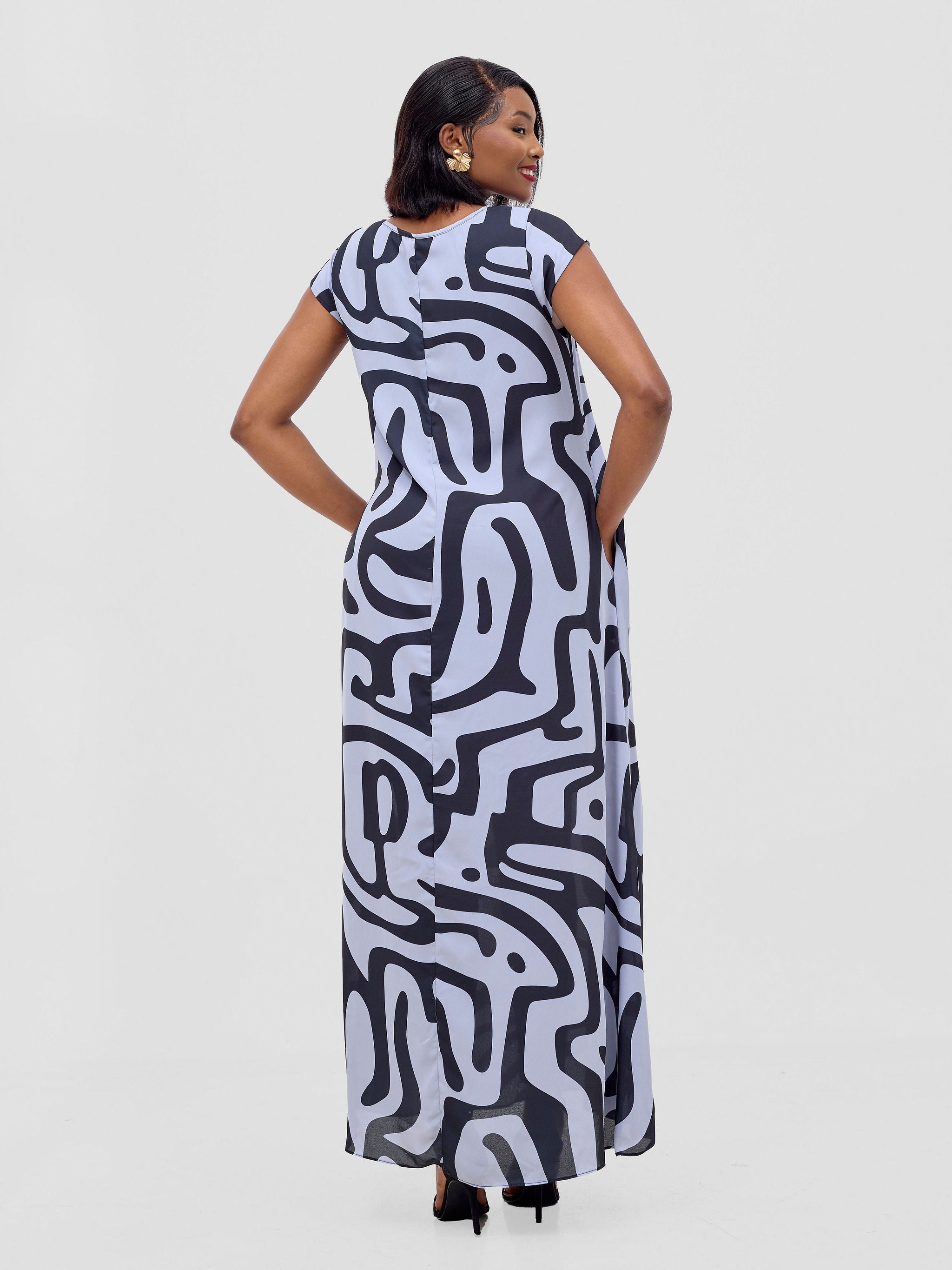 Vivo Basic Cap Sleeve Maxi Tent Dress - Grey / Black Tamra Print