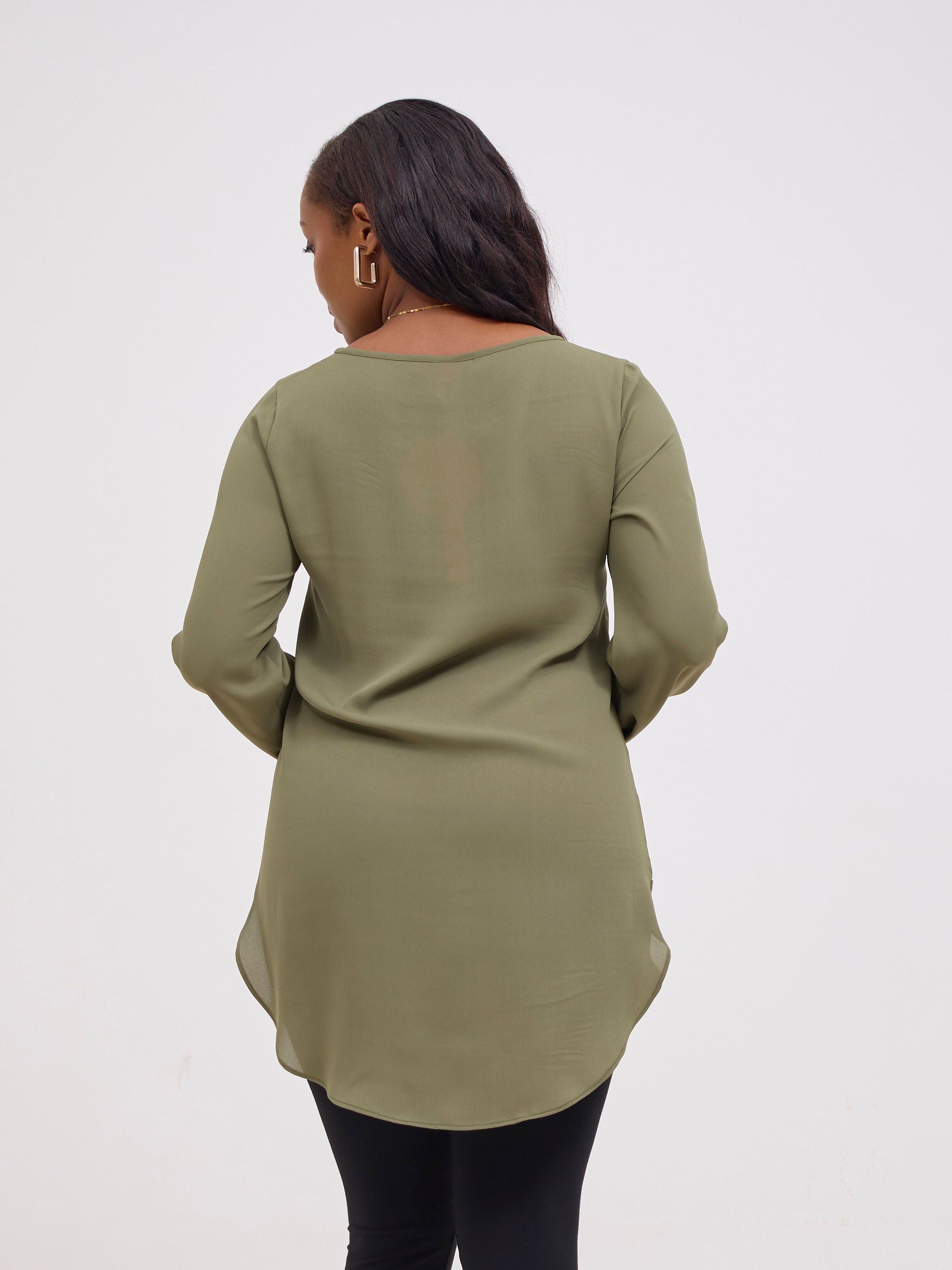 Vivo Basic Tsavo Scalloped Chiffon Top - Hunters