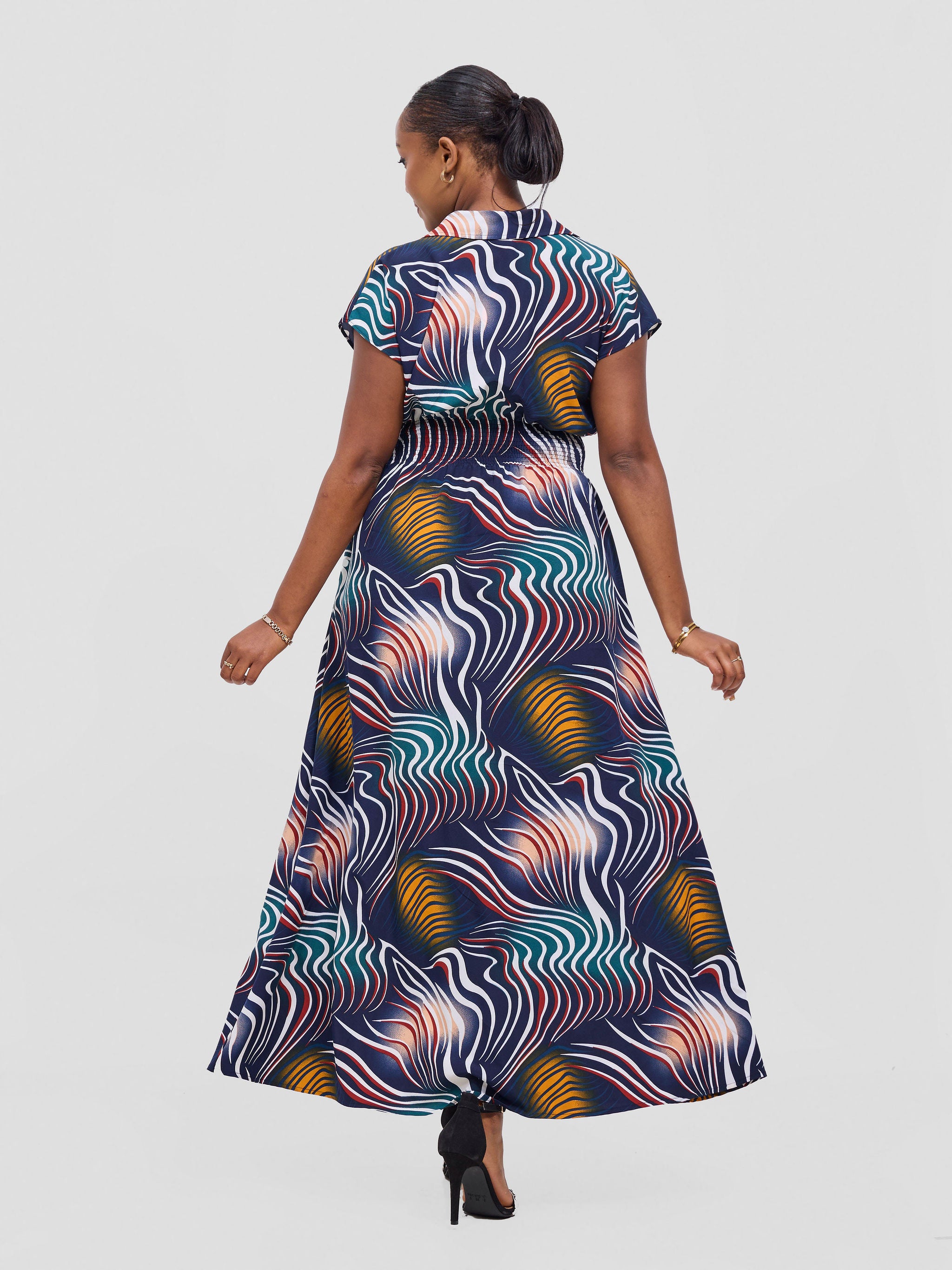 Vivo Zena Shirred Waist Maxi Shirt Dress - Navy Jazah Print