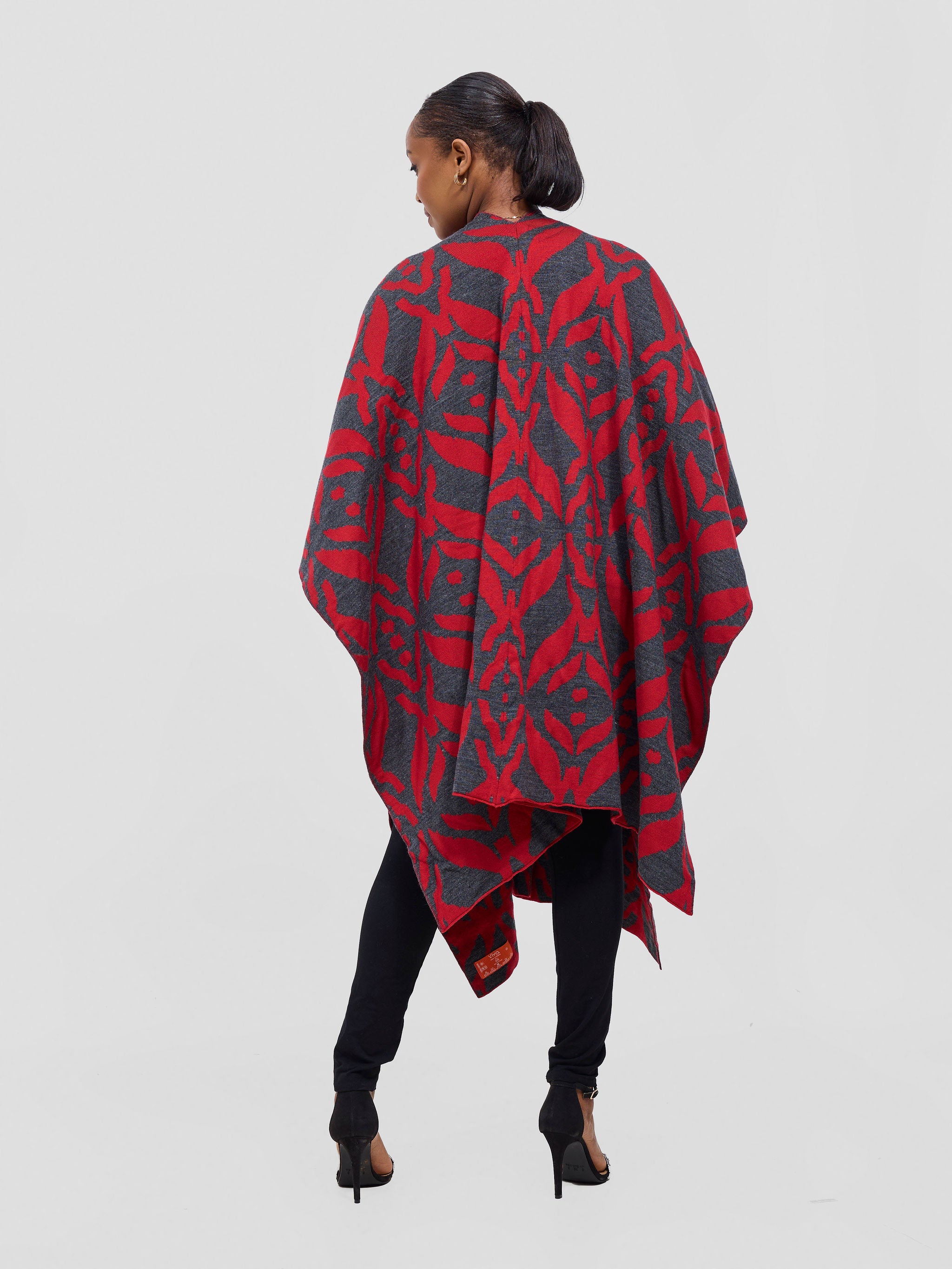 Vivo Reversible Poncho without Fringes - Cherry /  Dark Mix Grey Ukwi Print