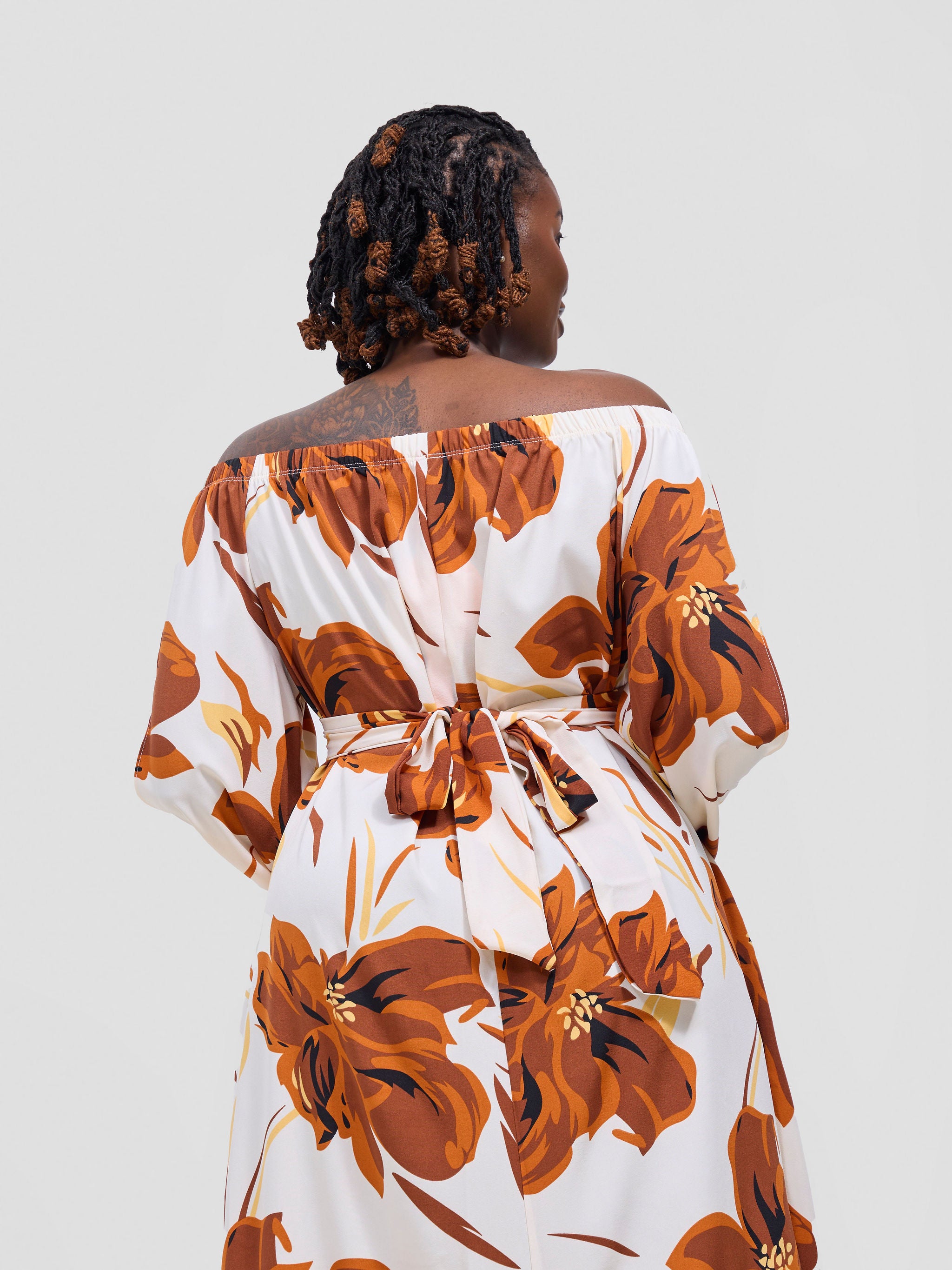 Vivo Yumi Off Shoulder Maxi Dress - Rust / Brown Kigali Print