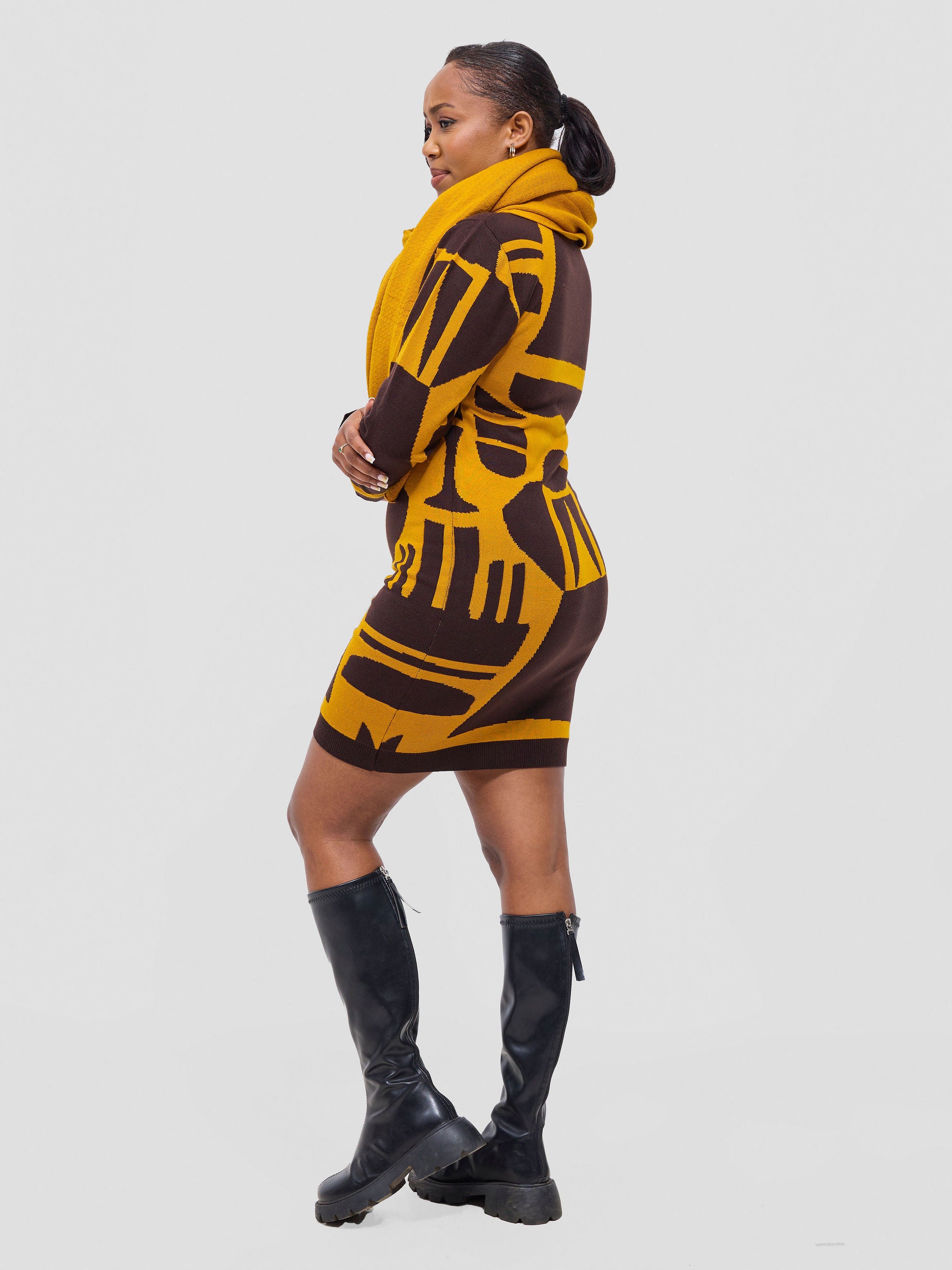 Vivo Lalani Turtle Neck Sweater Dress - Chocolate / Mustard Samba Print
