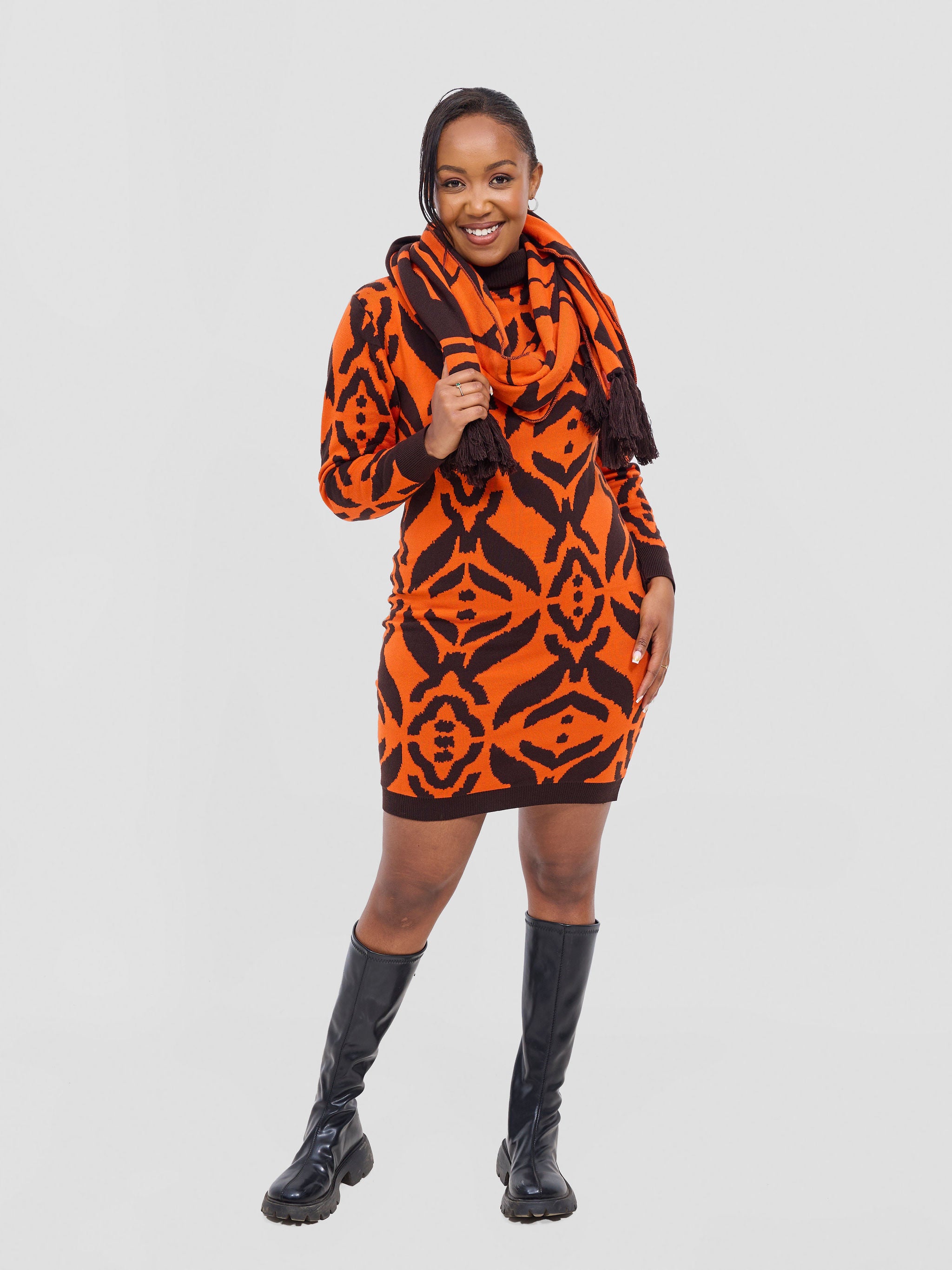 Vivo Lalani Scarf With Fringes - Chocolate / Orange Samba Print