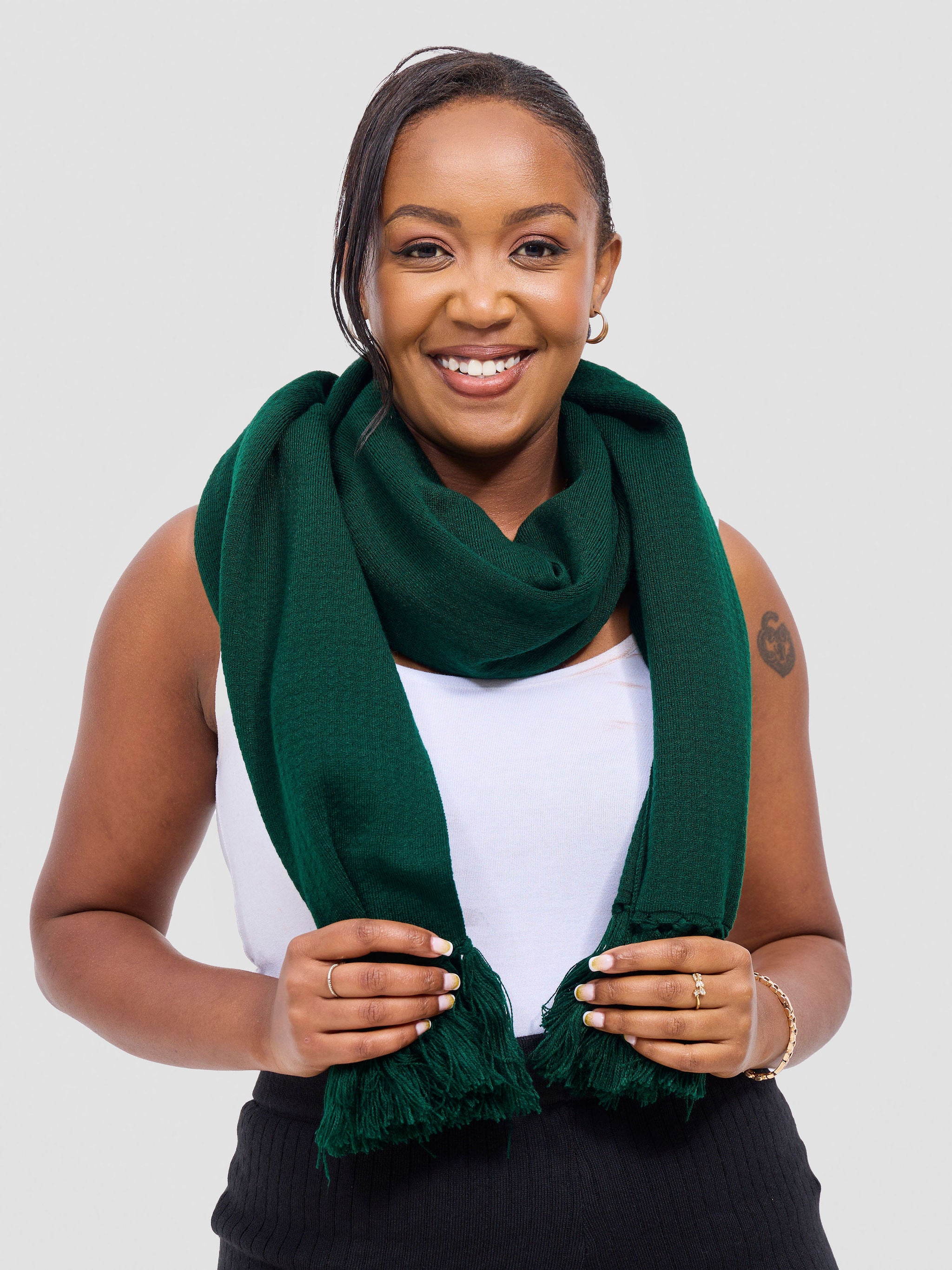 Vivo Lalani Scarf With Fringes - Dark Green