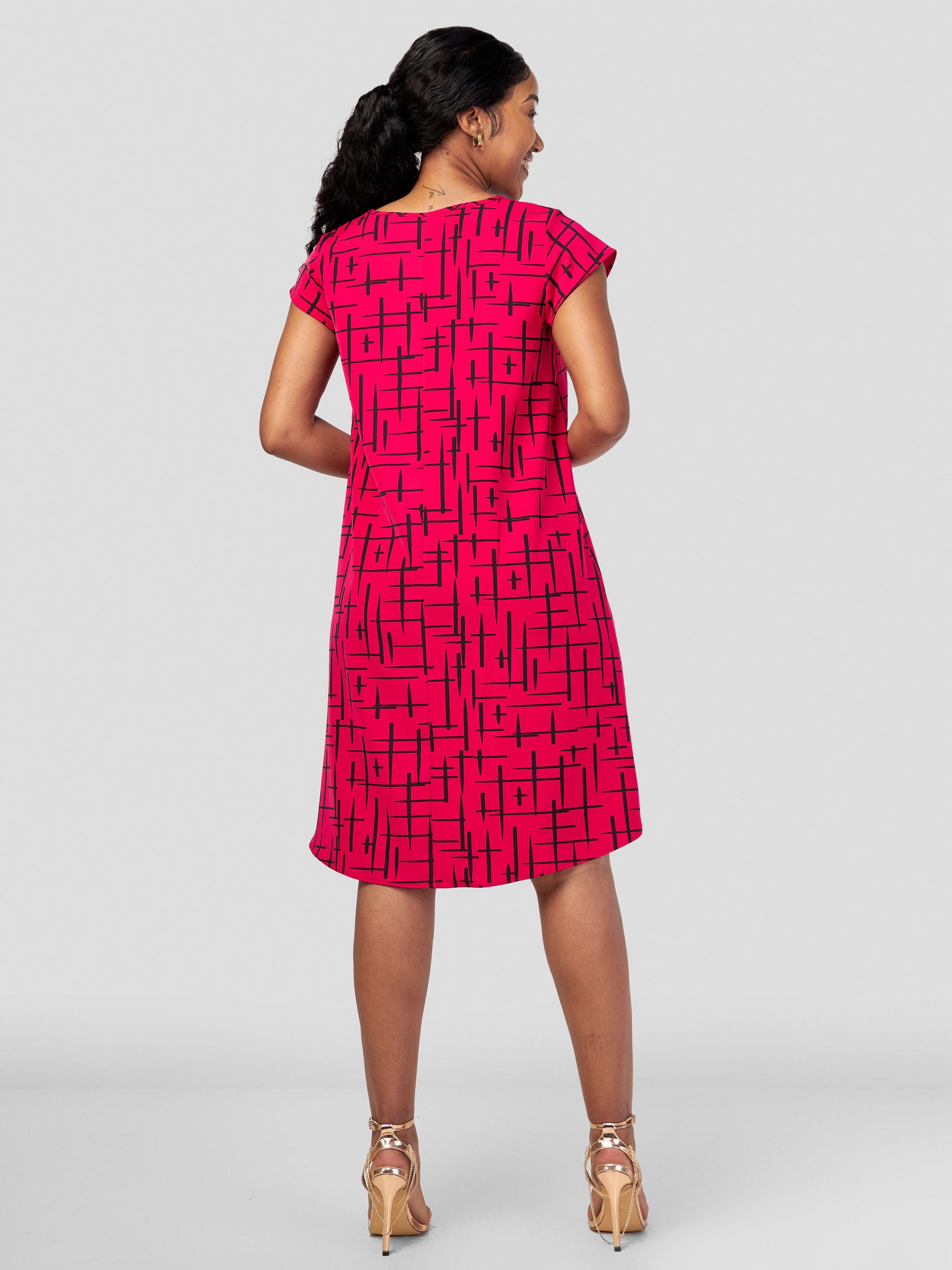 Vivo Fahari Cap Sleeve Tent Dress - Pink / Black Abstract Print
