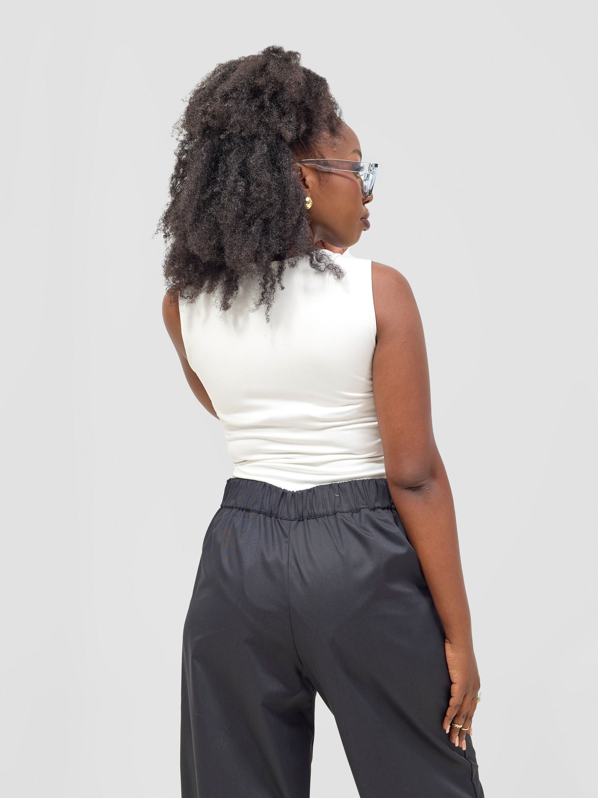 Zoya Kyro Sleeveless Bodysuit - White