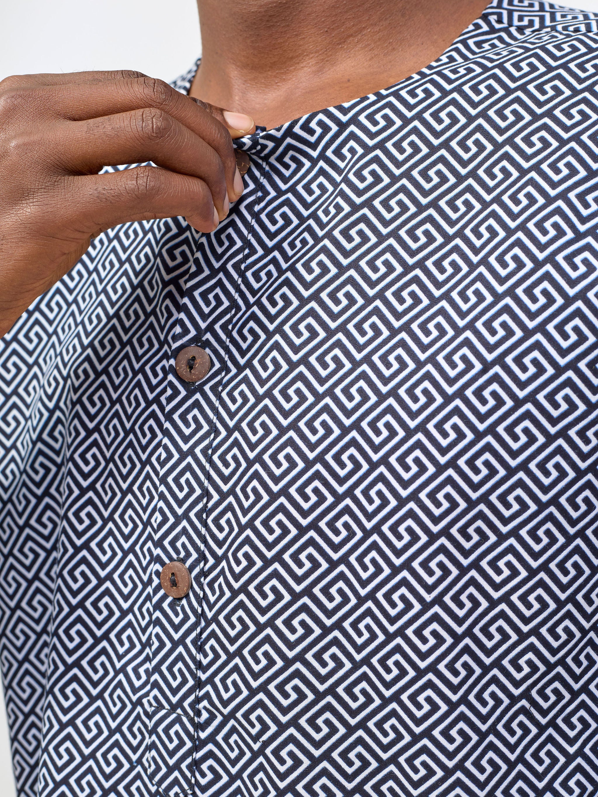 Safari Sizani Men's Kitenge Placket Shirt - Himo Print