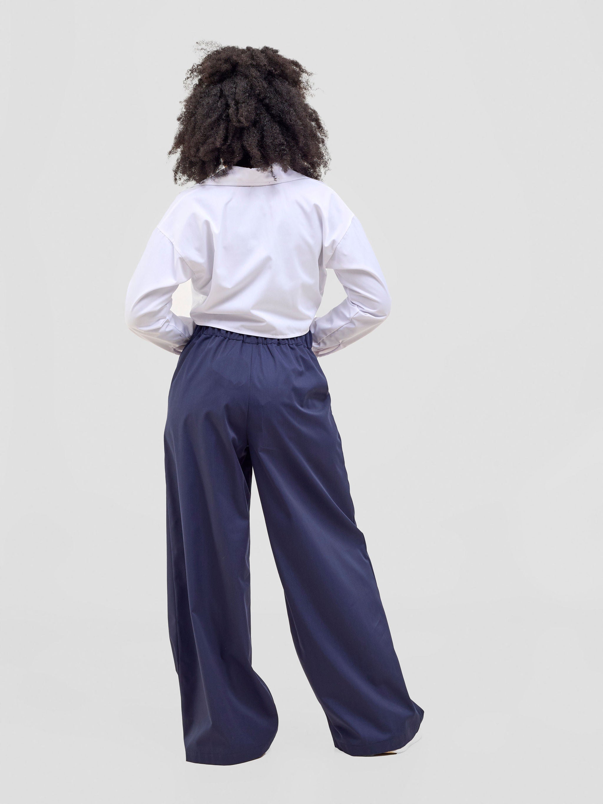 Zoya Kyro Cropped Shirt - White