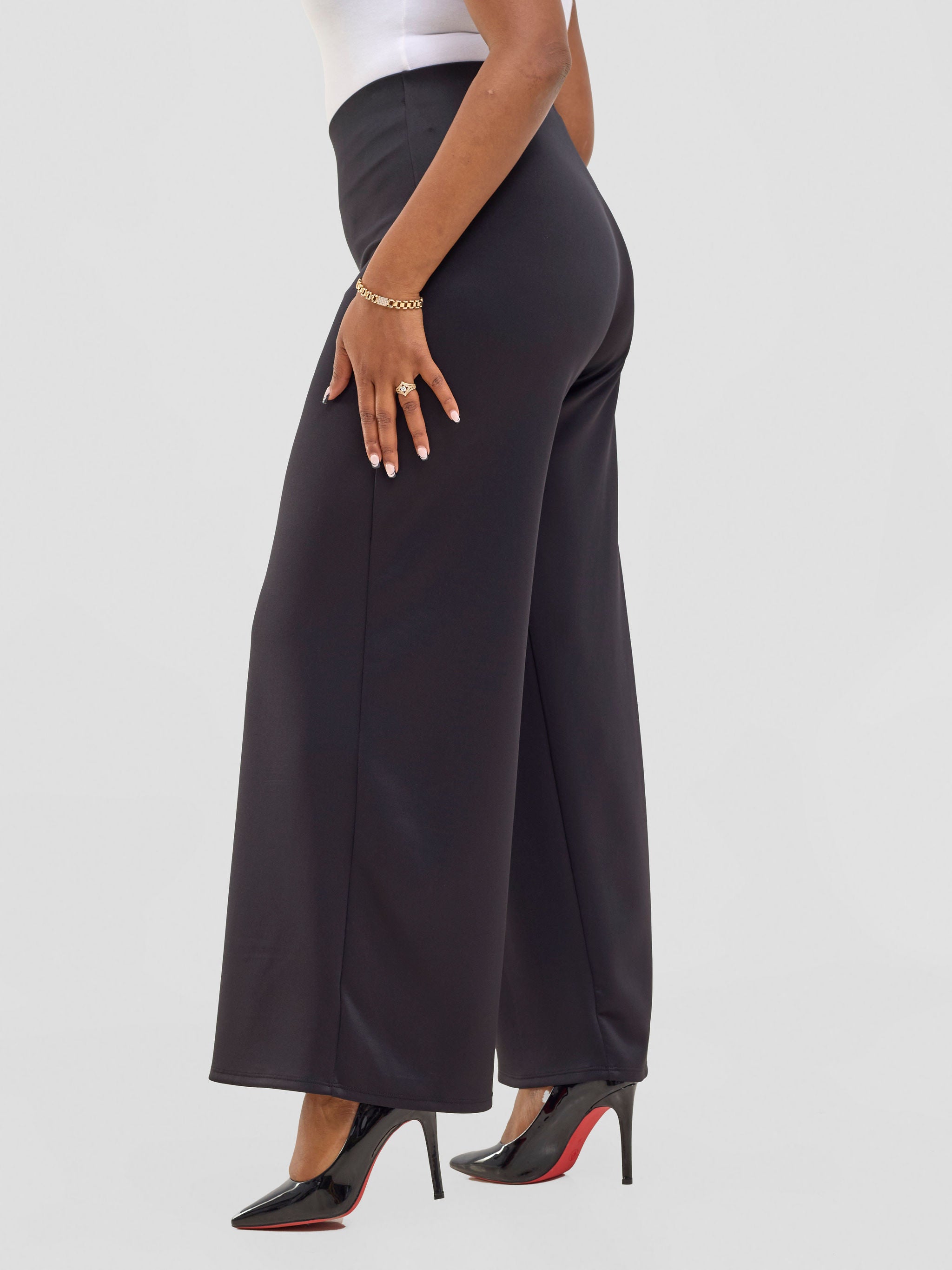 Vivo Chari Wide Leg Pants - Black