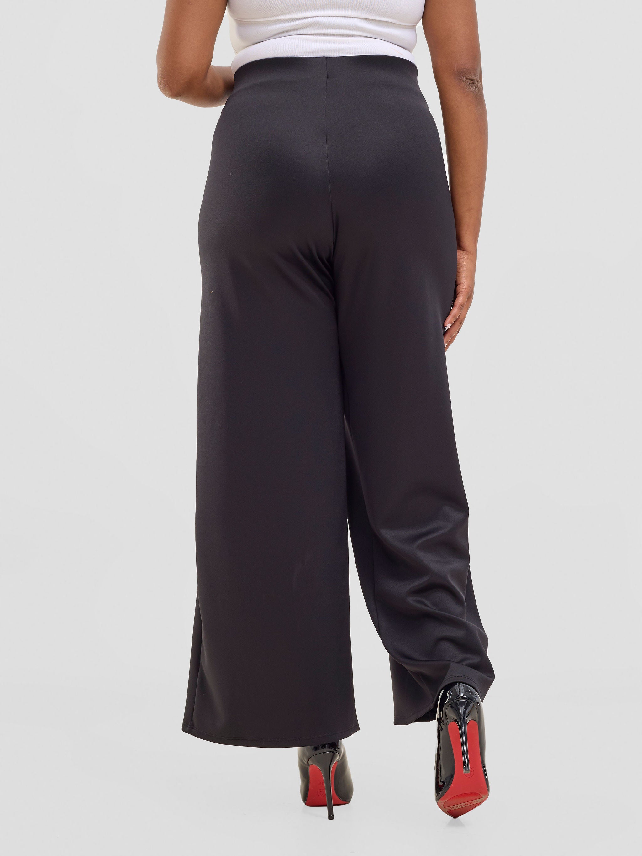 Vivo Chari Wide Leg Pants - Black