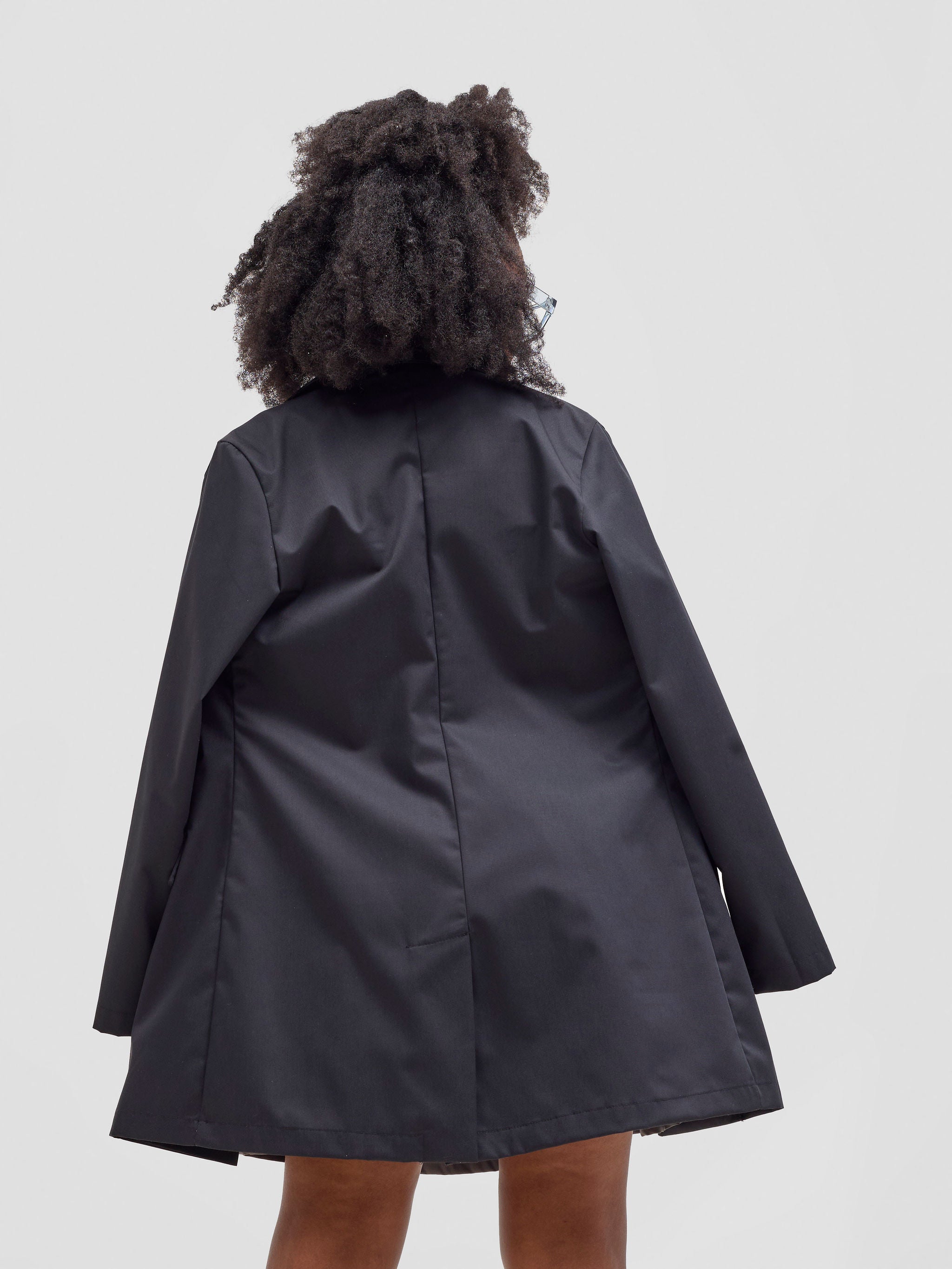 Zoya Kyro Women's Oversized Blazer - Black