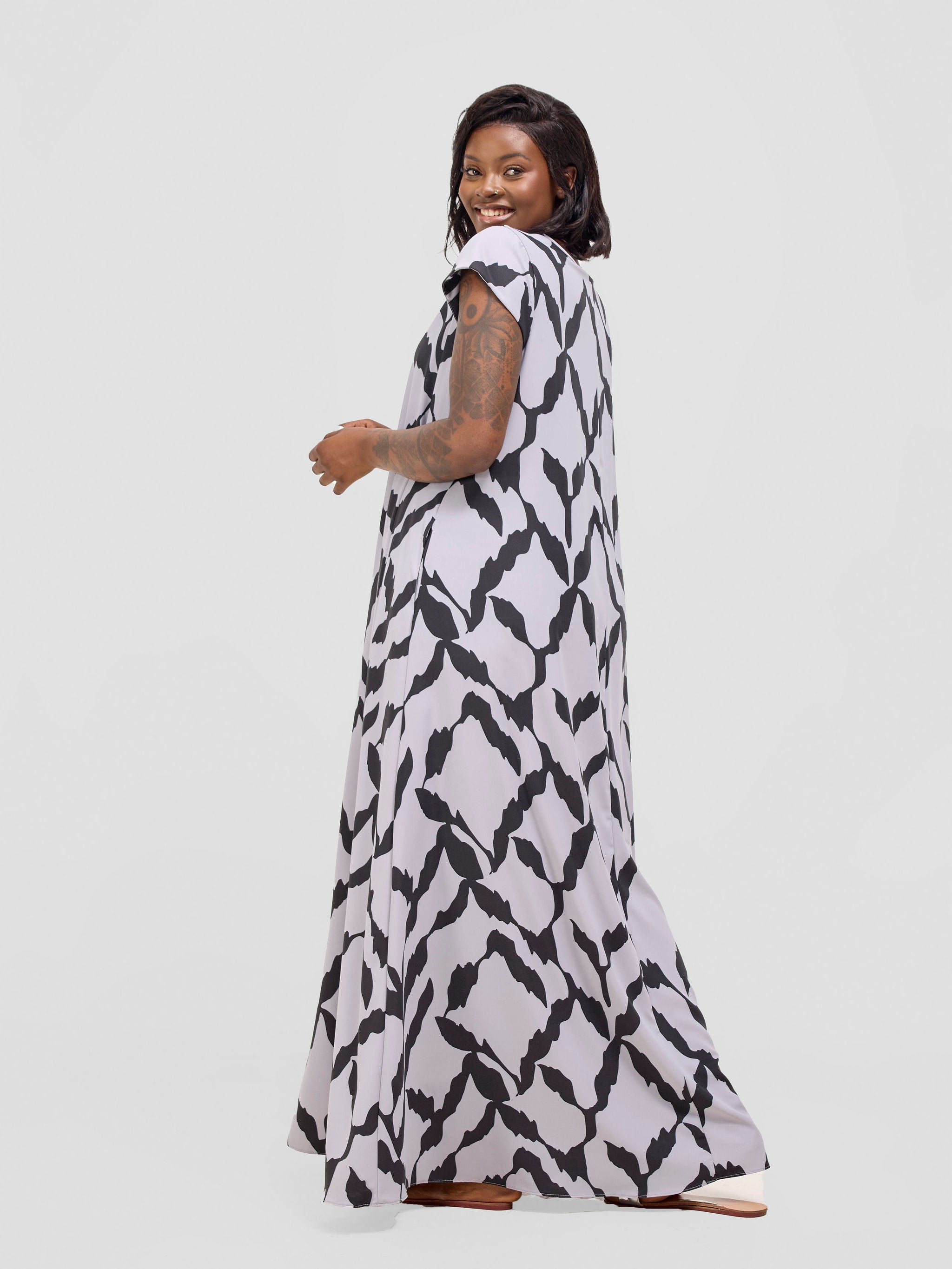 Vivo Basic Cap Sleeve Maxi Tent Dress - Grey / Black Diti Print
