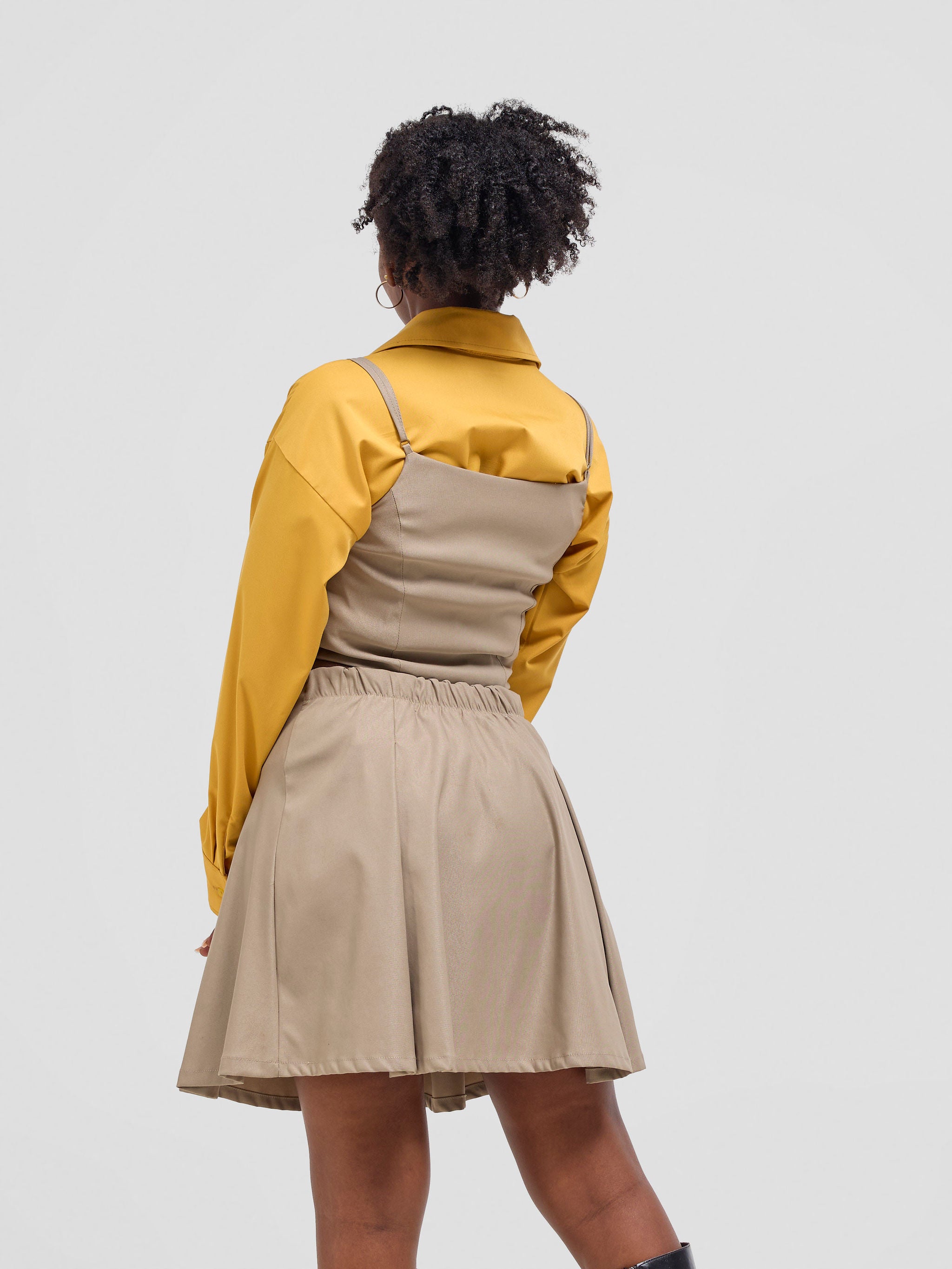 Zoya Kyro Pleated Mini Skirt - Taupe