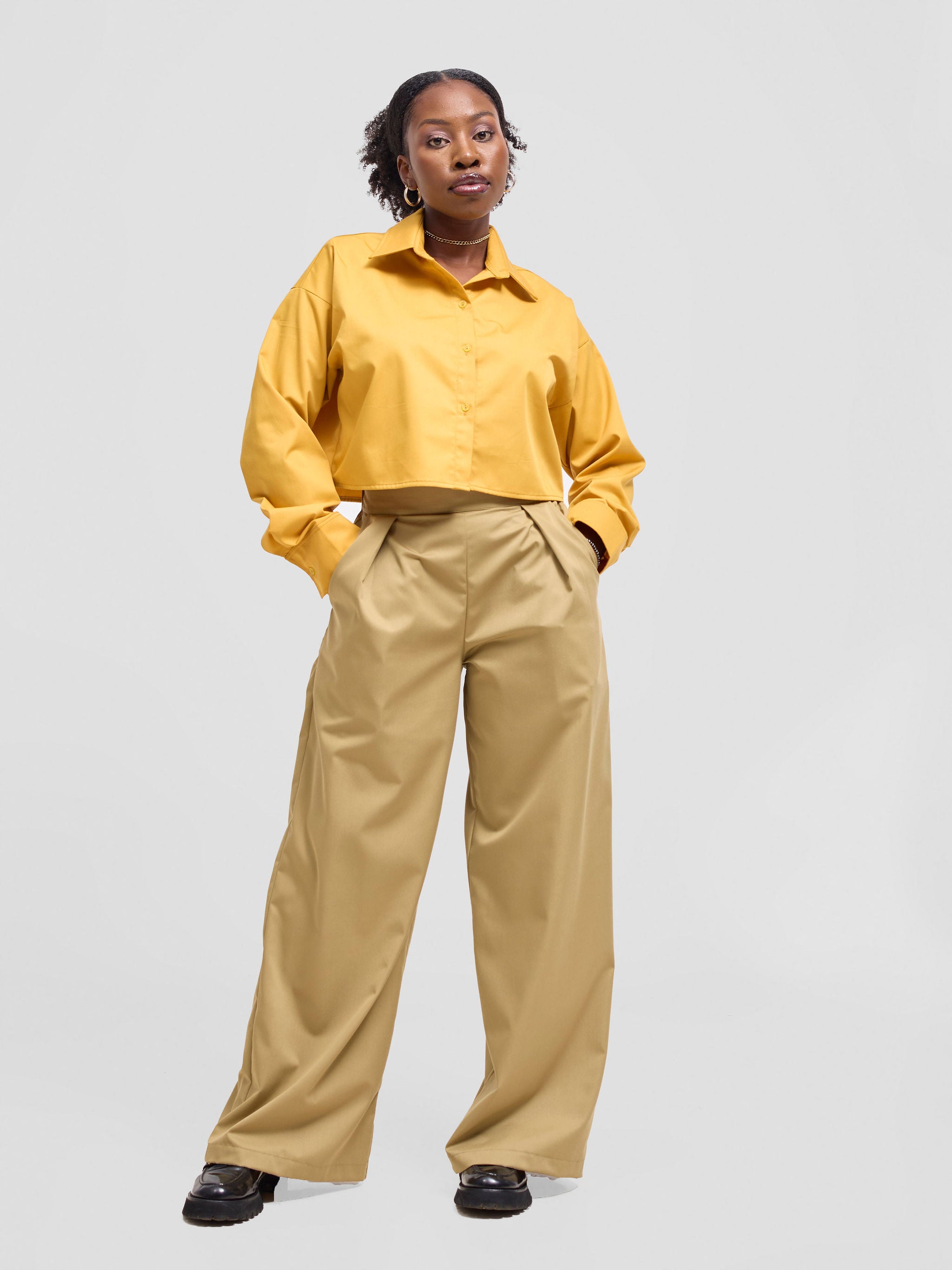 Zoya Kyro Cropped Shirt - Mustard