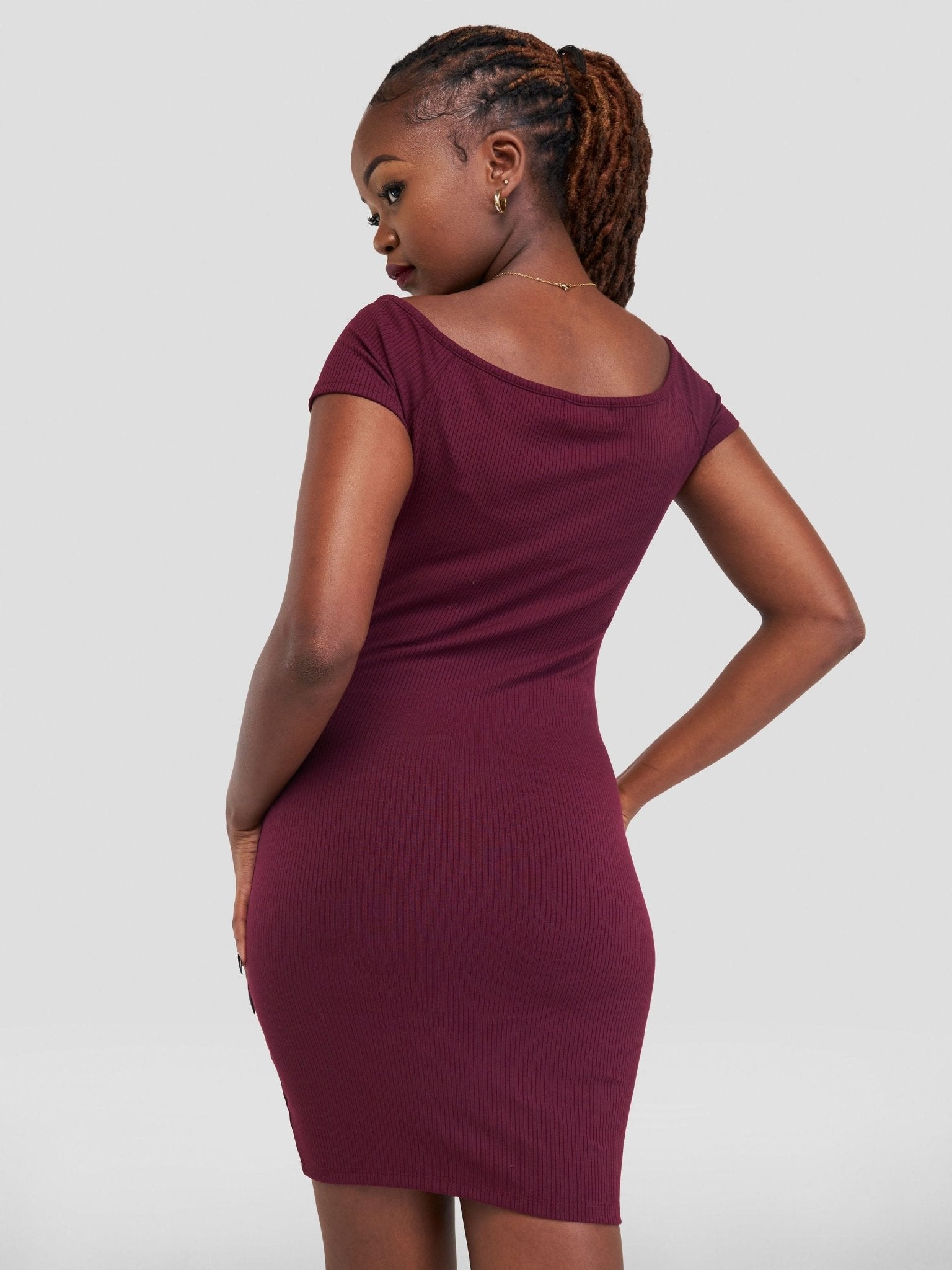 Popular 21 Buttoned V-Neck Dress - Wine - Shopzetu